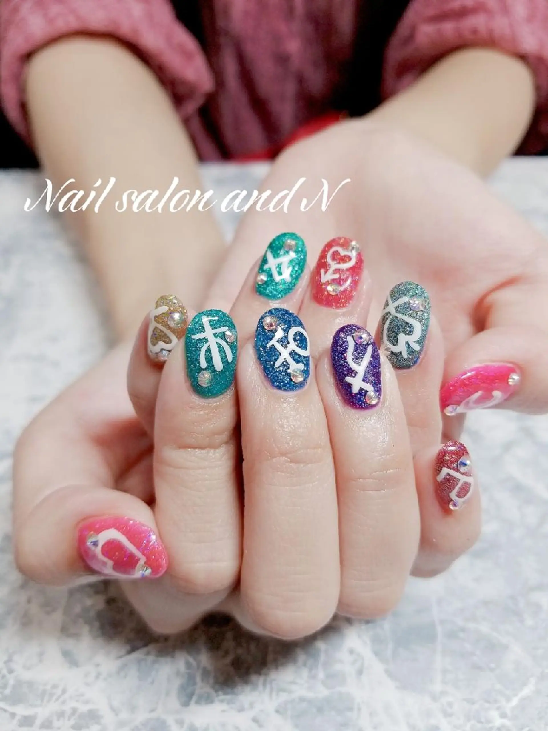 ネイル and Nのネイルデザイン