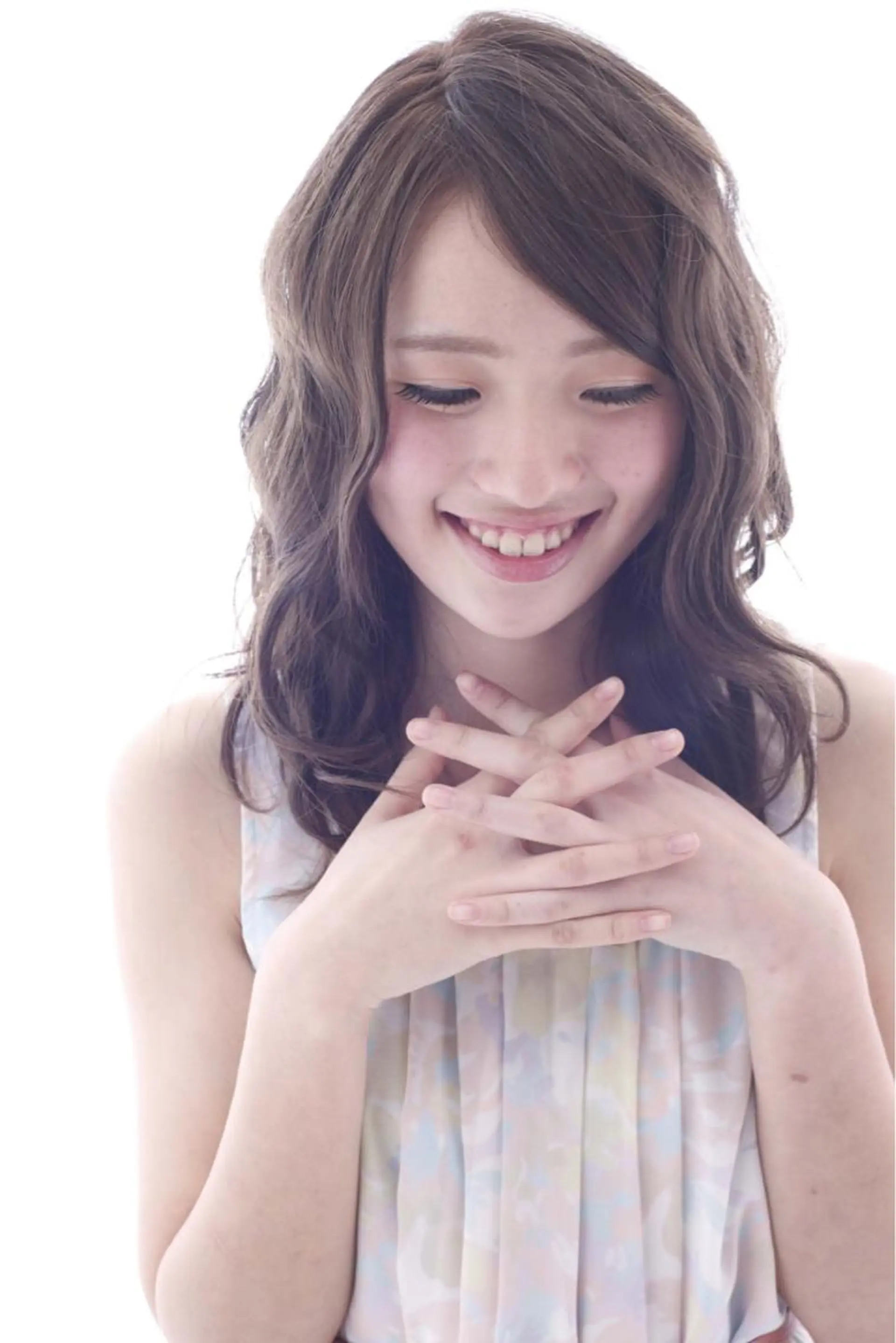 ミディアム カラー パーマ 金崎 新吾のヘアスタイル