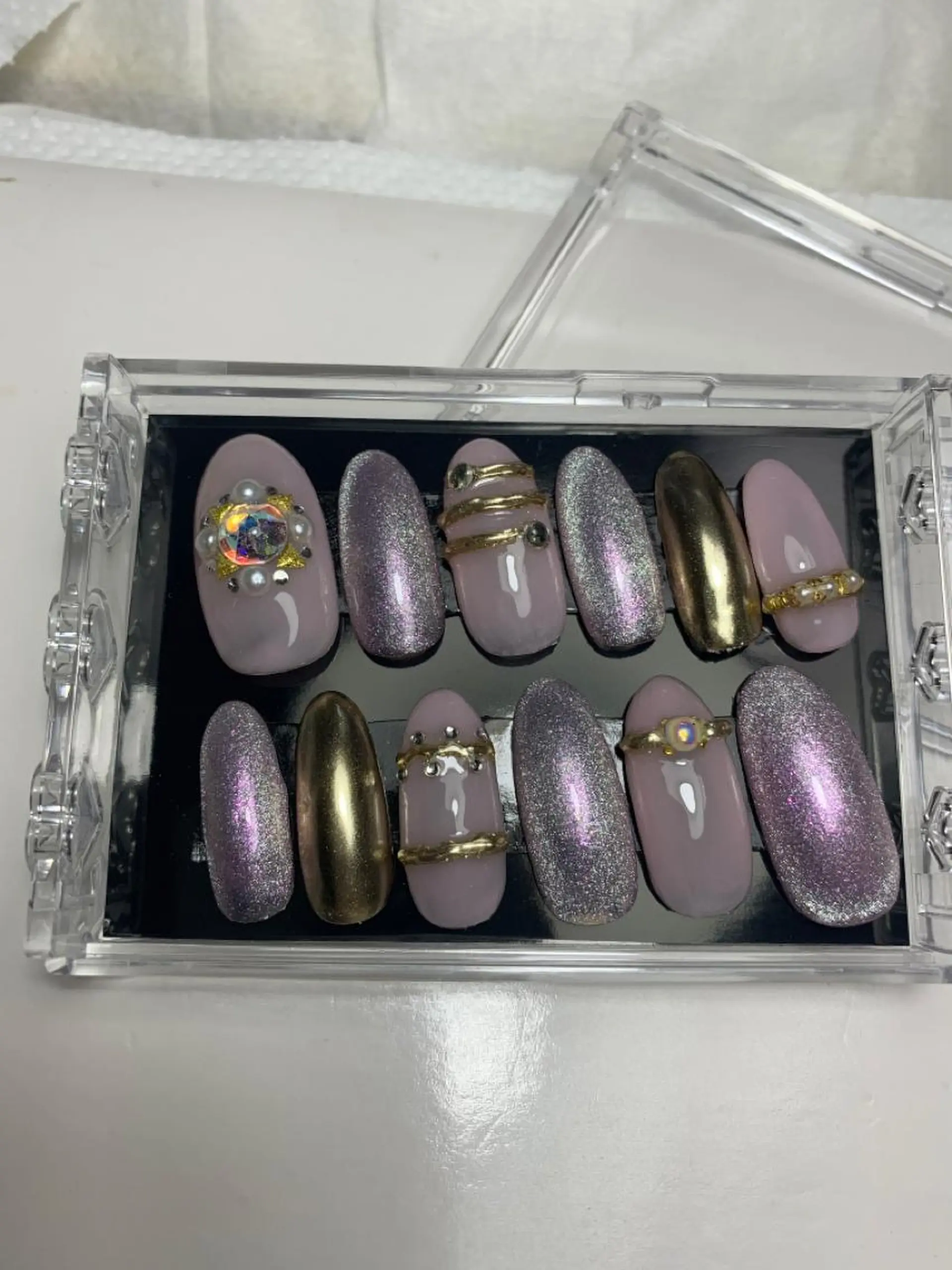 ネイル LOTUS ネイルサロンのネイルデザイン