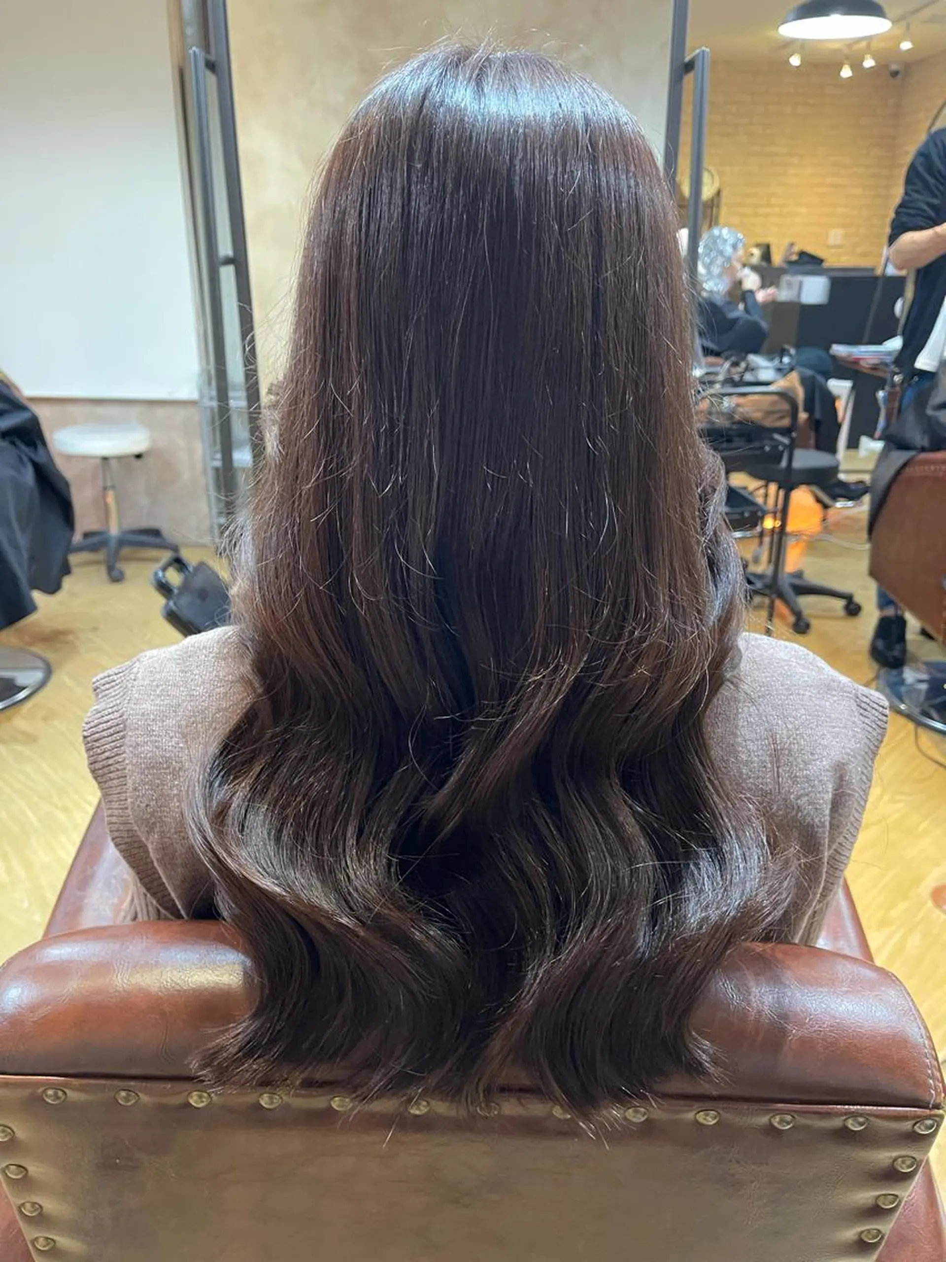 ロング antica YOSHIのヘアスタイル