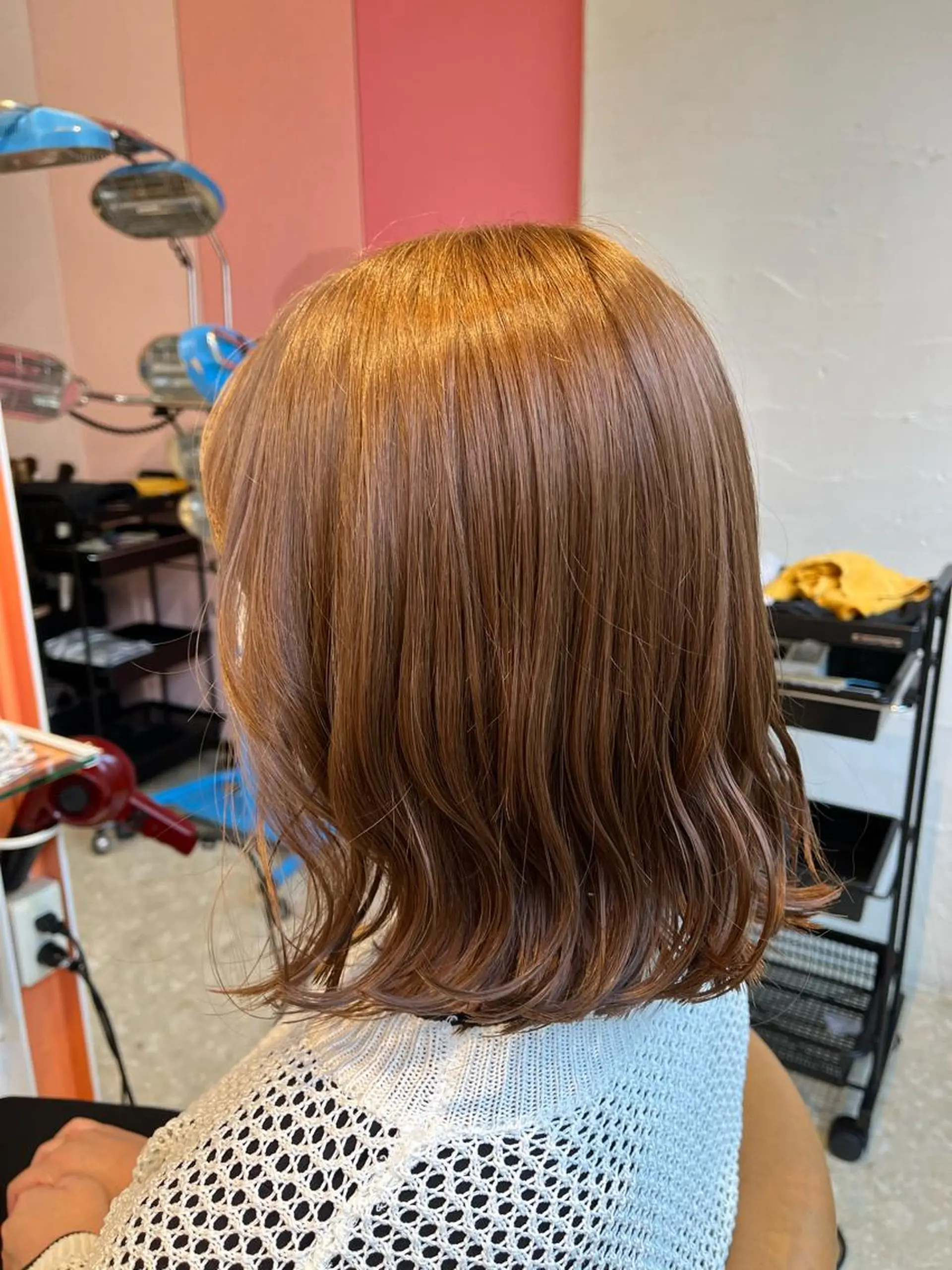 ミディアム カラー カット ヘアカラー うしだ かおるのヘアスタイル