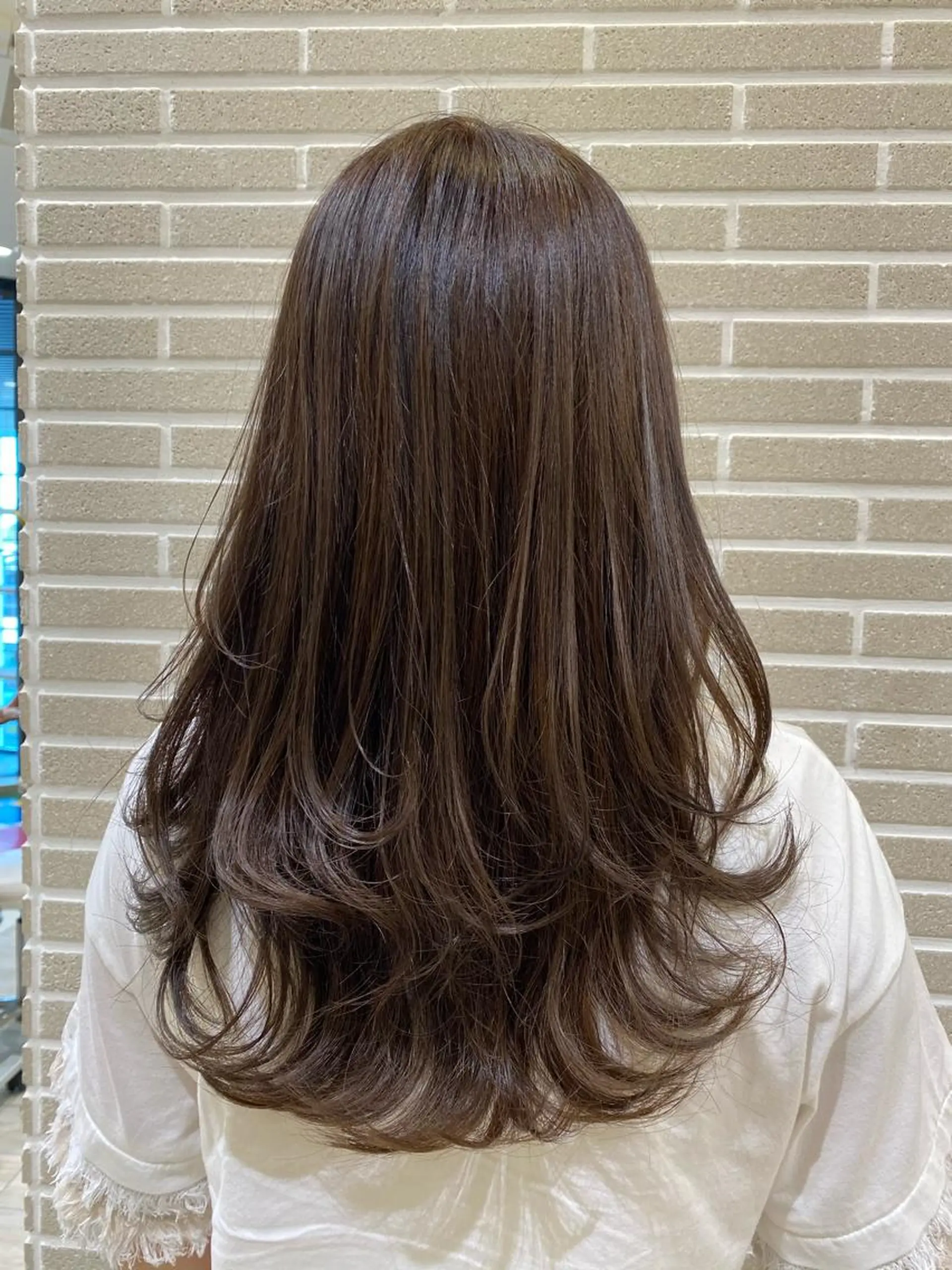 セミロング カット トリートメント 植田 菜月のヘアスタイル