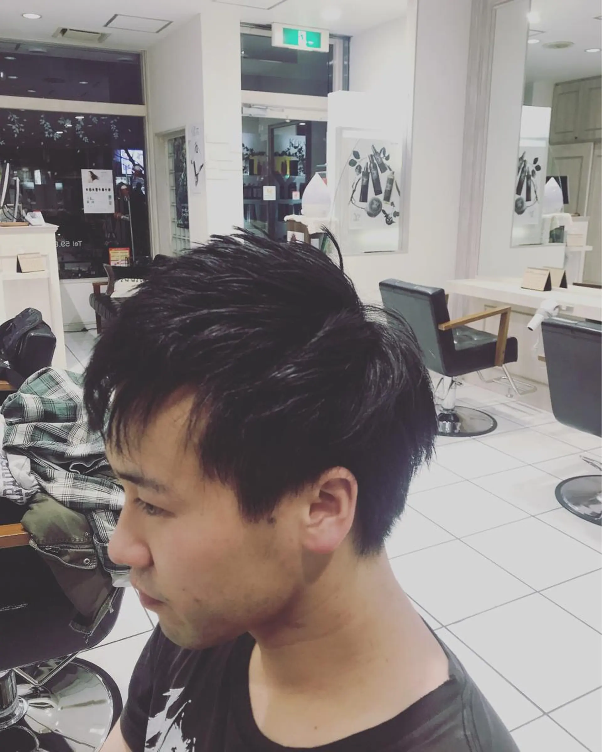 ショート メンズ ツーブロック 高杉 駿のヘアスタイル