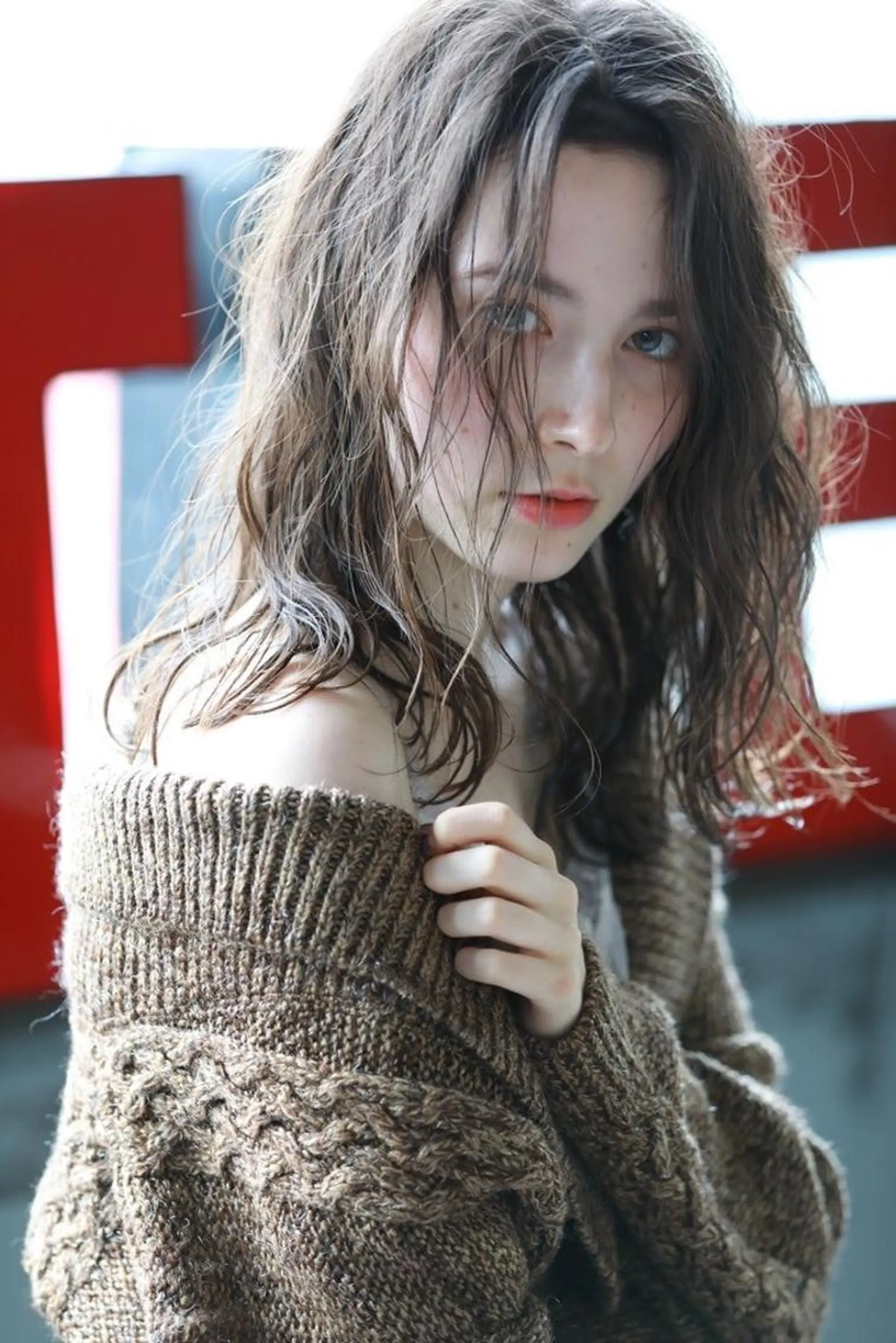 ミディアム カラー ヘアアレンジ ミディアムパーマ アクアカラー ダブルカラー グラデーションカラー ハイライトカラー 💈Chlom💈_ 公式_NewOpenのヘアスタイル