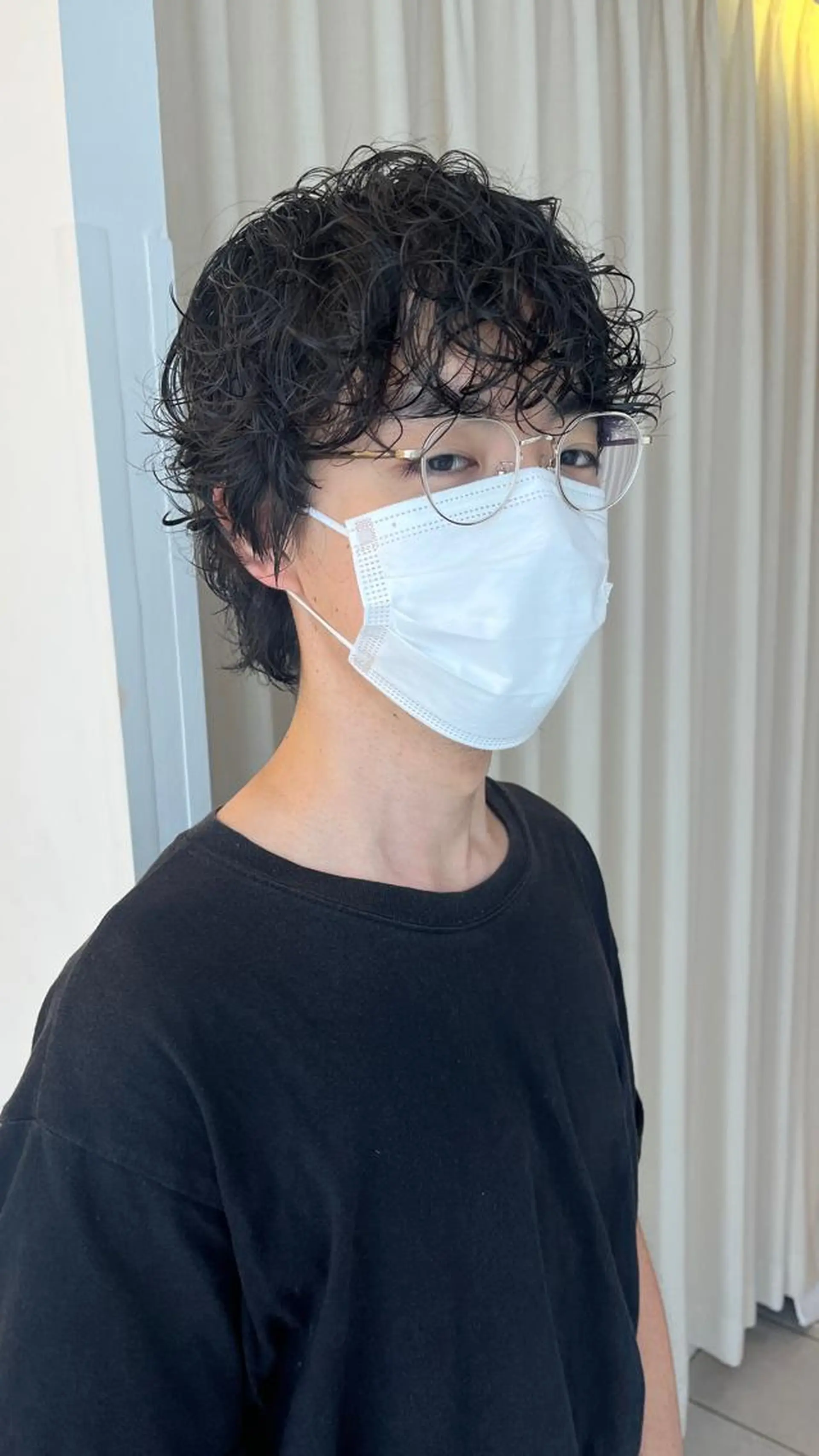 ショート パーマ 吉田 美優のヘアスタイル