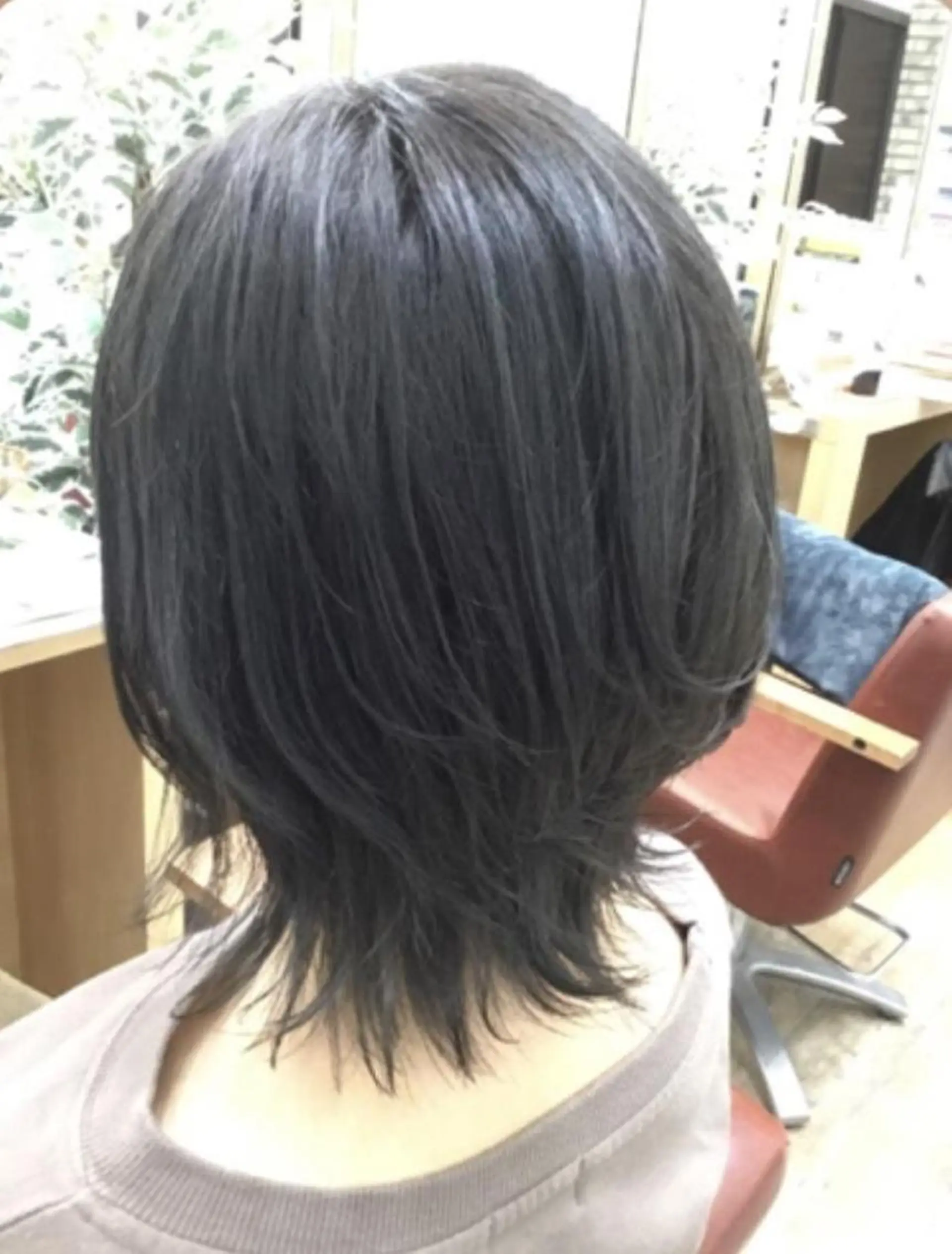 ミディアム ウルフカット eye✨ONO NOBUKOのマツエク・マツパデザイン