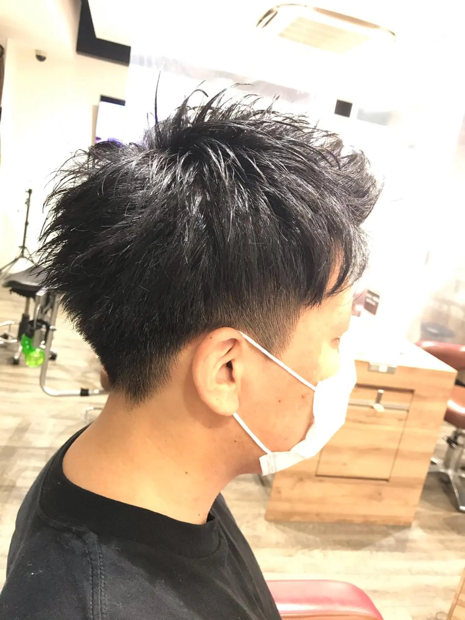 ショート メンズ 刈り上げ 限定クーポン 💕大量更新ブリーチのヘアスタイル