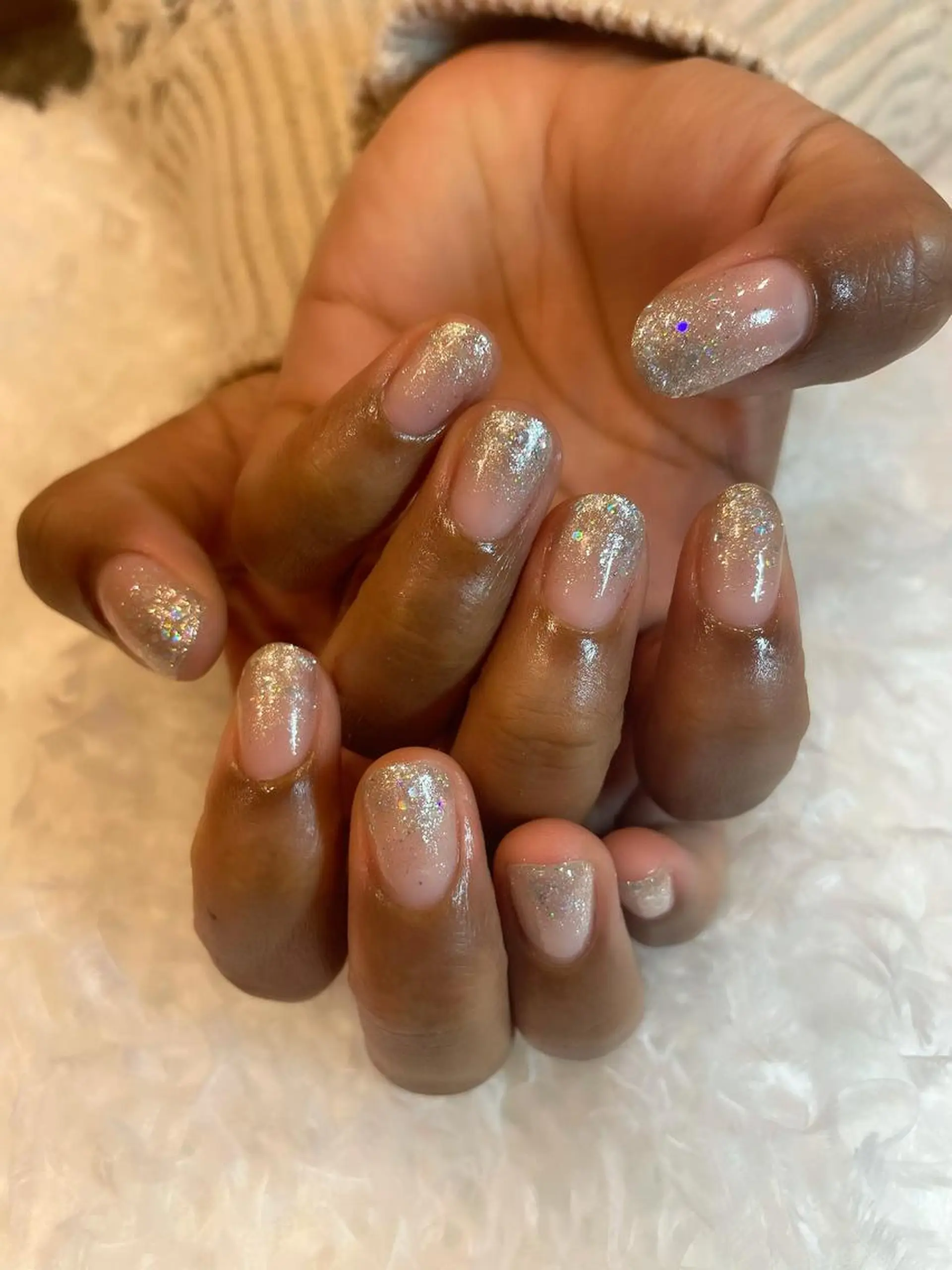 ネイル グラデーション 卒業式 ラメ(グリッター) ラメグラデーション ささき れいなのネイルデザイン