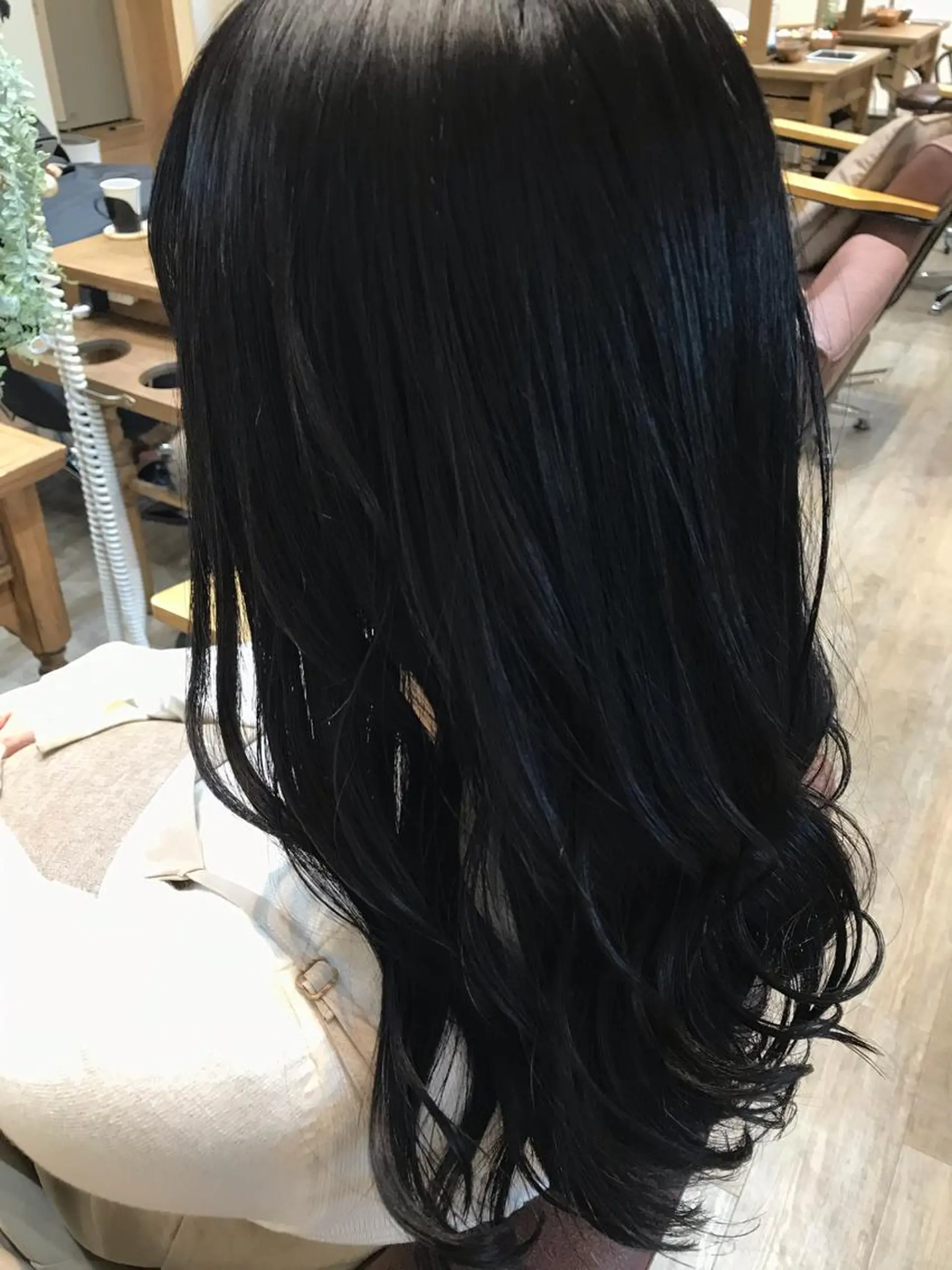 ミディアム カラー カット ヘアカラー トリートメント ブリーチ/髪質改善/ レイヤー/YUTO‎のヘアスタイル