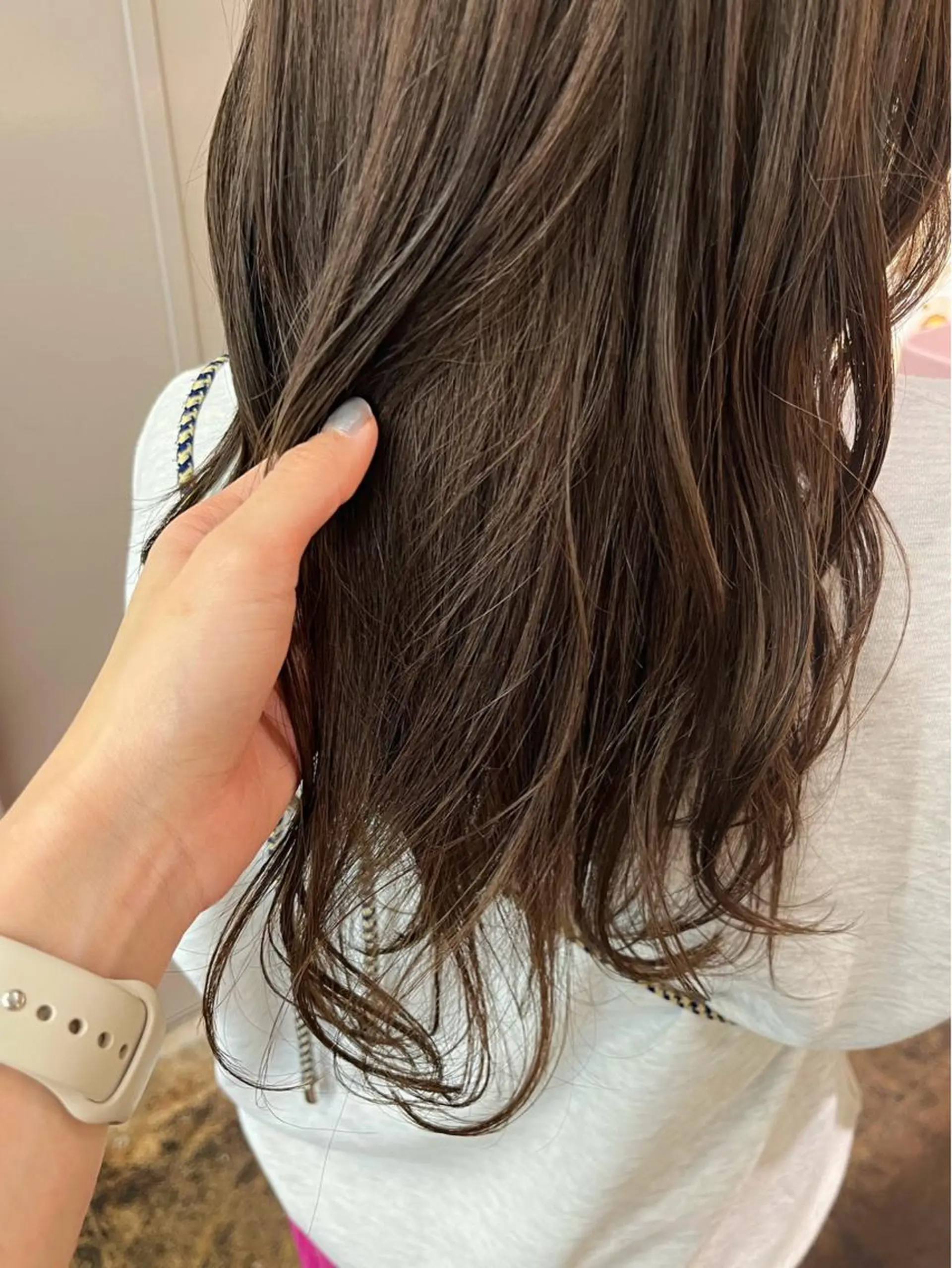 セミロング カラー ベージュカラー ヘアカラー トリートメント 西山 紗耶香🪽 透明感カラー/ボブのヘアスタイル