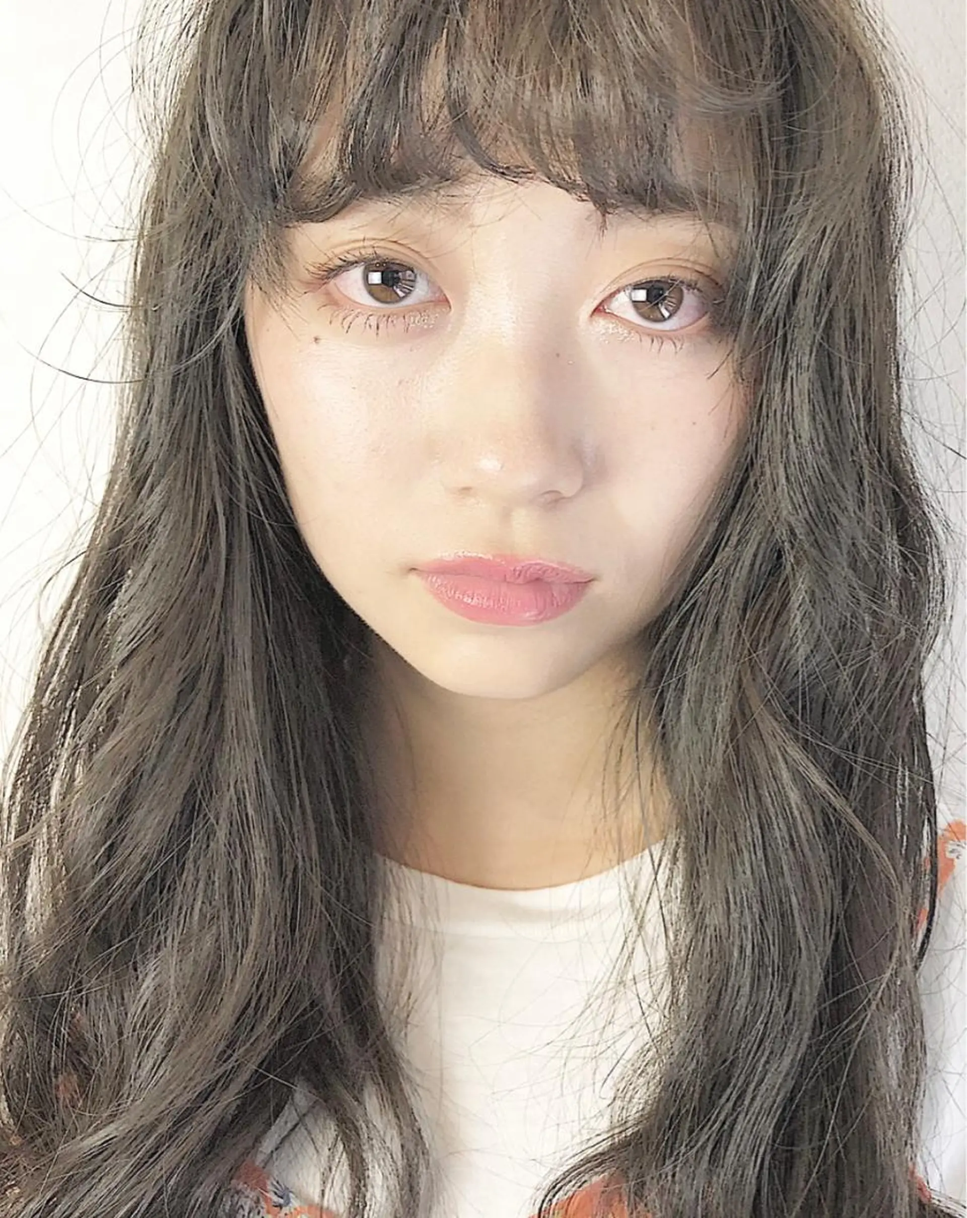 セミロング カラーモデル募集中 美容室ハピスのヘアスタイル