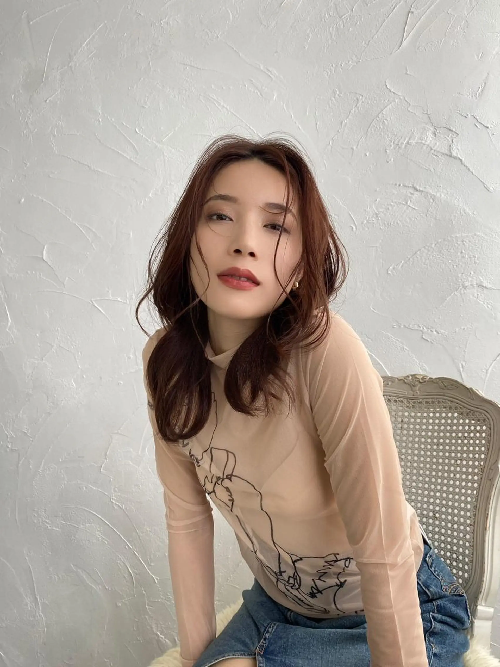 カラー パーマ ミディアム ミディアムパーマ バレイヤージュ ブリーチ ケアブリーチ デザインカラー ヘアカラー トリートメント 初めでも安心🌟 newi町田✂のヘアスタイル