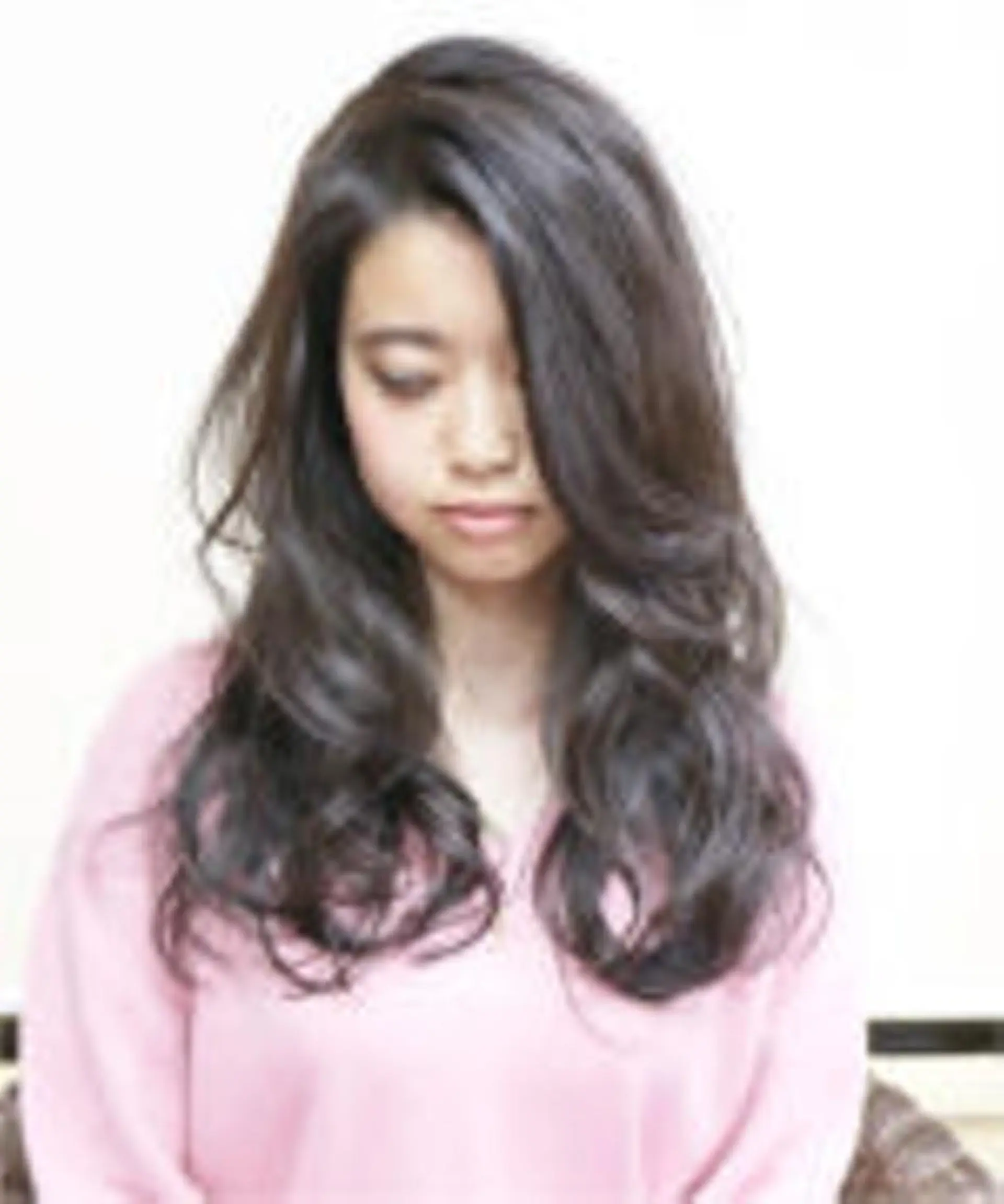 ロング ハイライト レイヤーカット 町田  郁弥のヘアスタイル