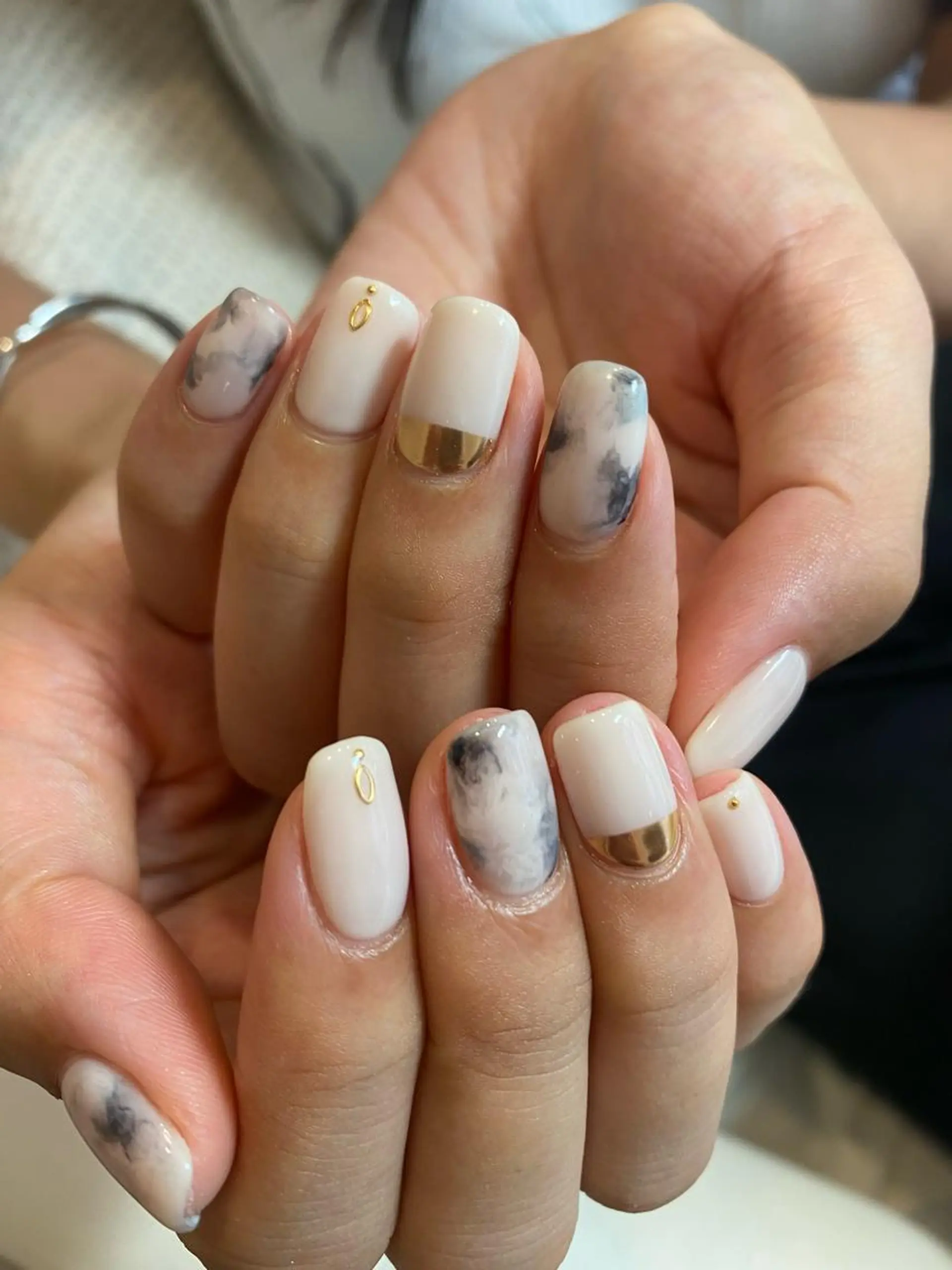 ネイル 【LINON】 airiのネイルデザイン