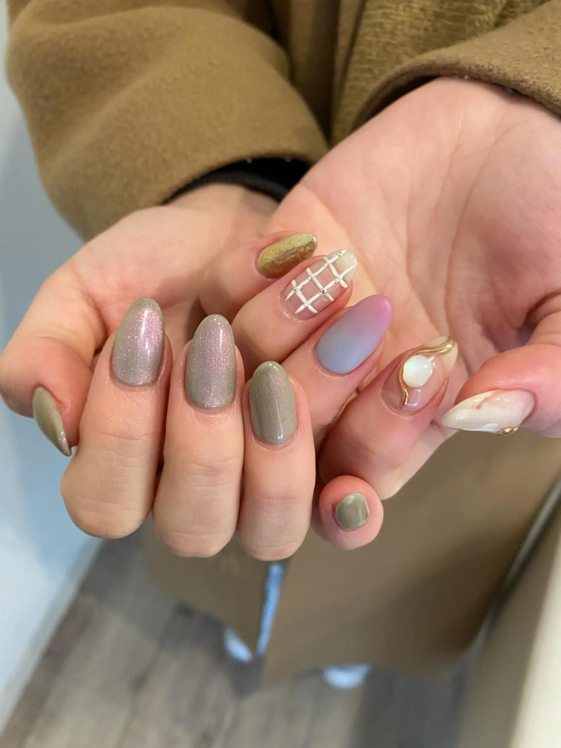 ネイル ハンドネイル 【LINON】 airiのネイルデザイン