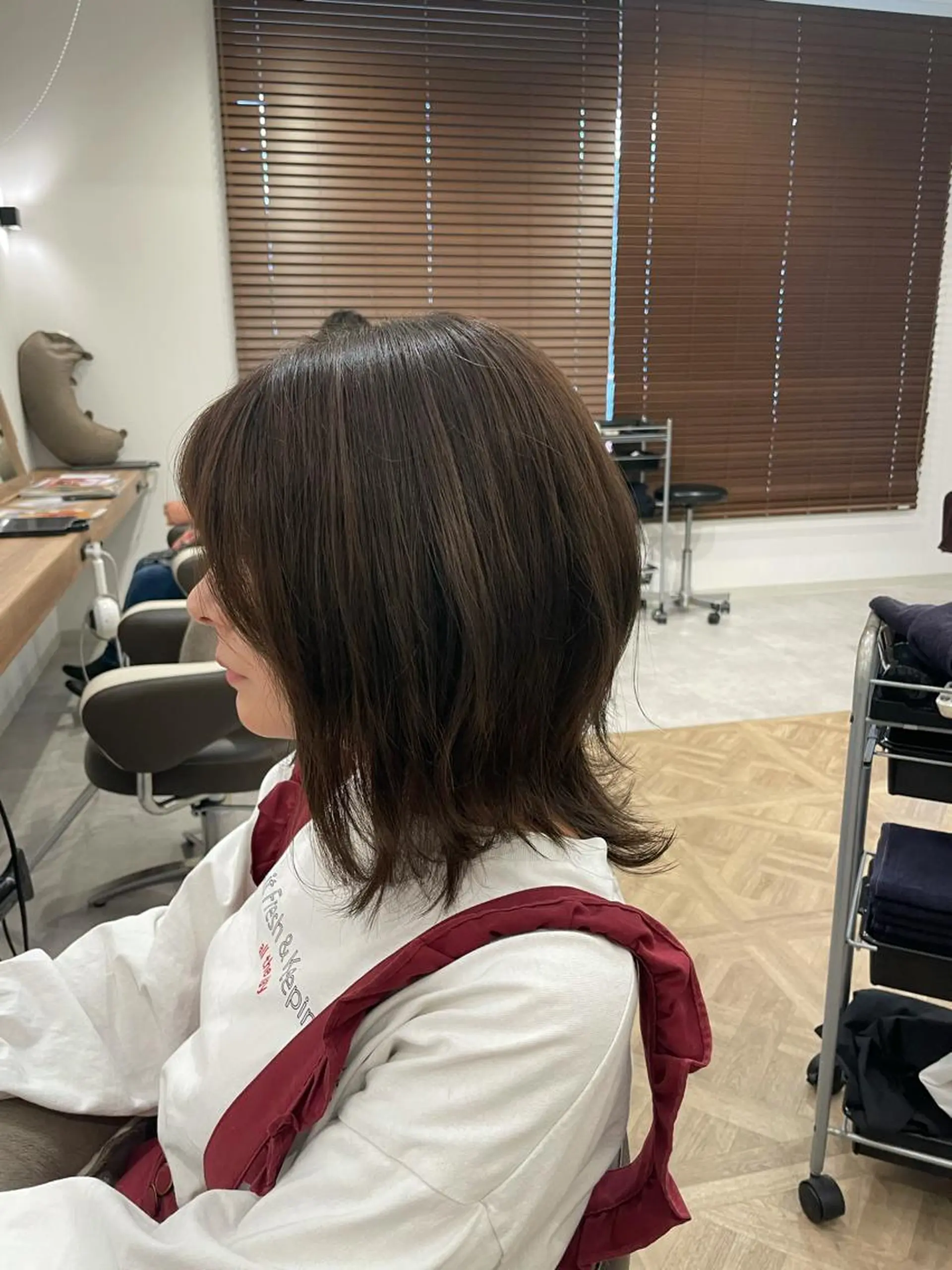 ミディアム カラー no4ナチュラル戸祭所属・山越 美裕樹のヘアスタイル