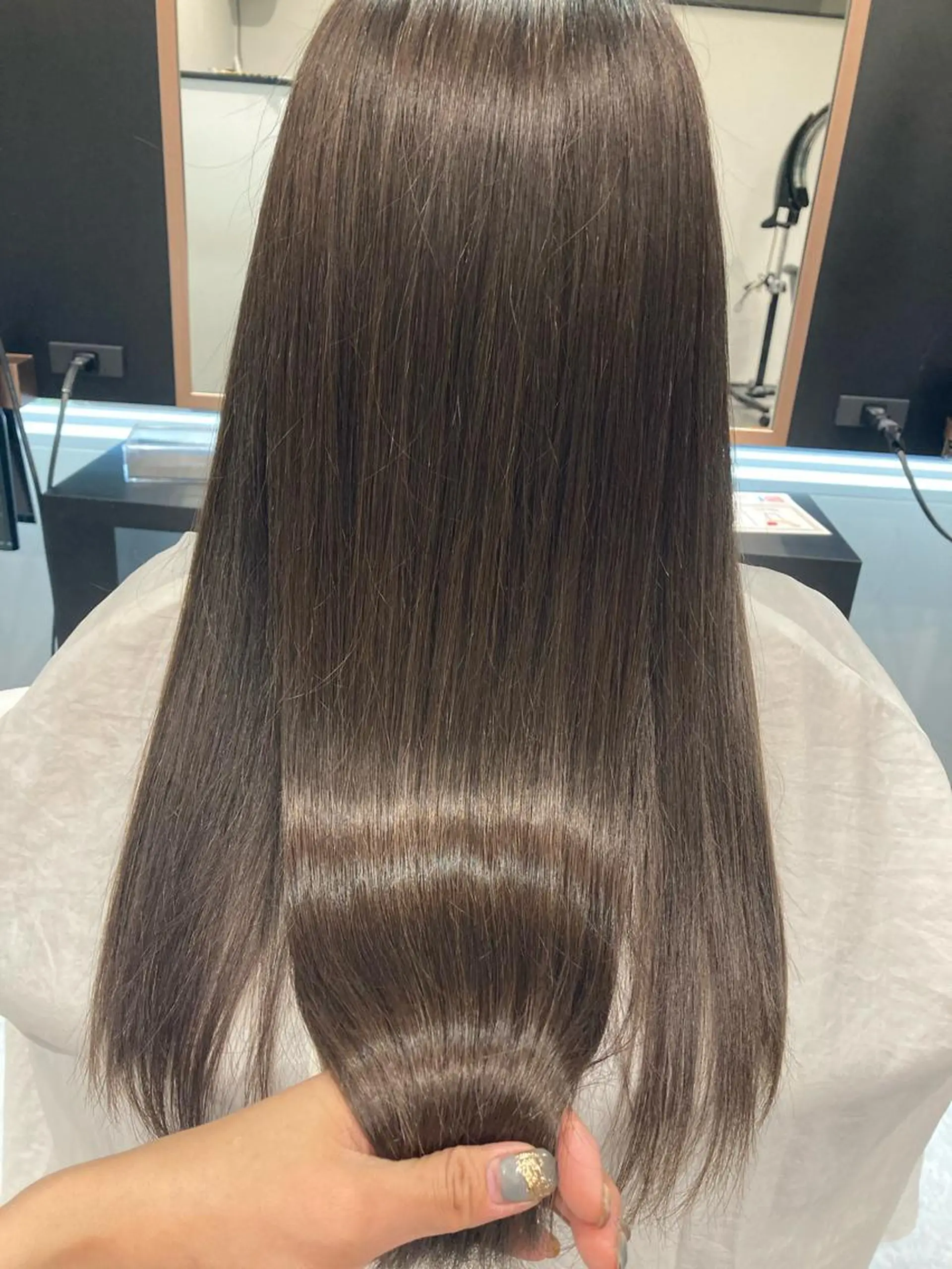 ロング 髪質改善 トリートメント 大上 真奈未のヘアスタイル