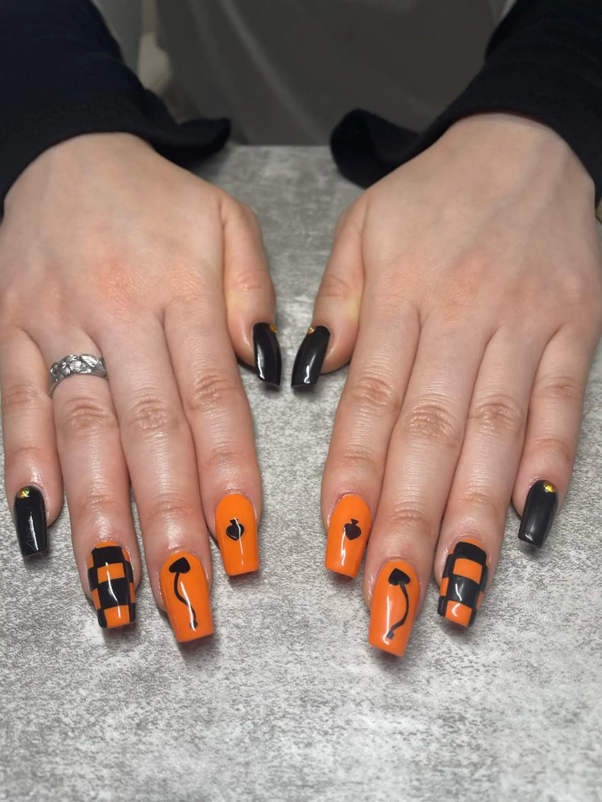 ネイル ハンドネイル shark_nail Aのネイルデザイン