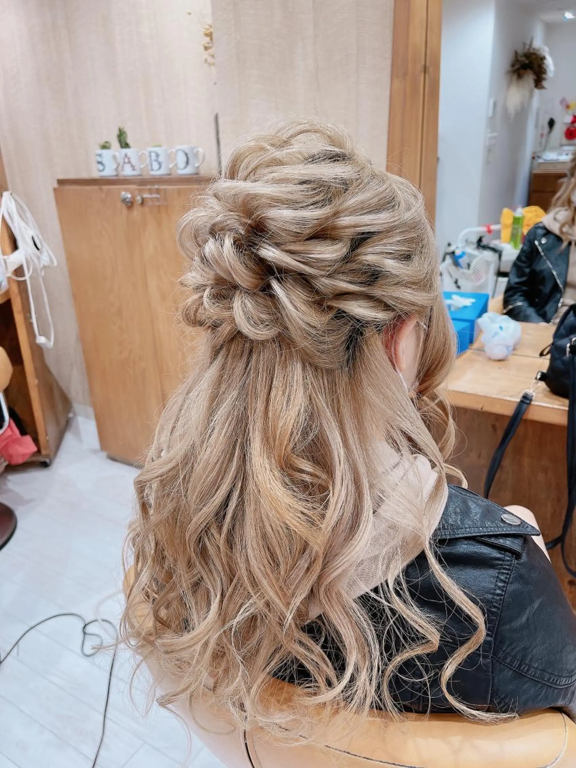 ヘアアレンジ ハーフアップ 青木 麻紀のヘアスタイル