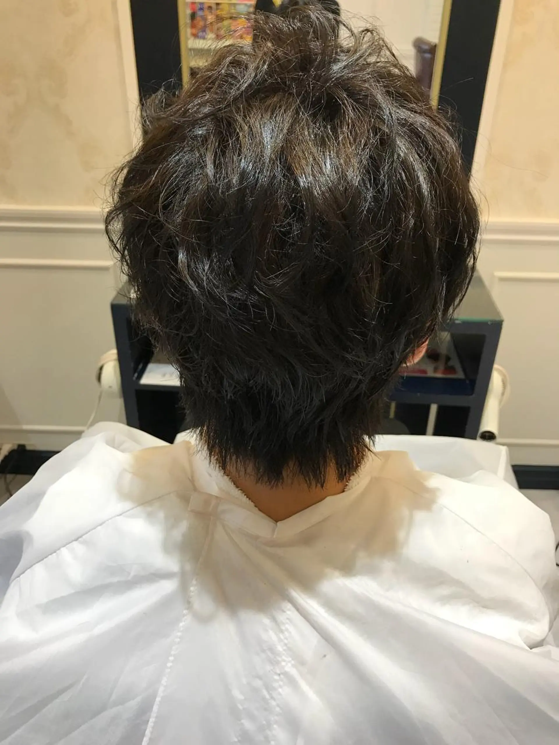 カラー メンズ 粟田 めぐみのヘアスタイル