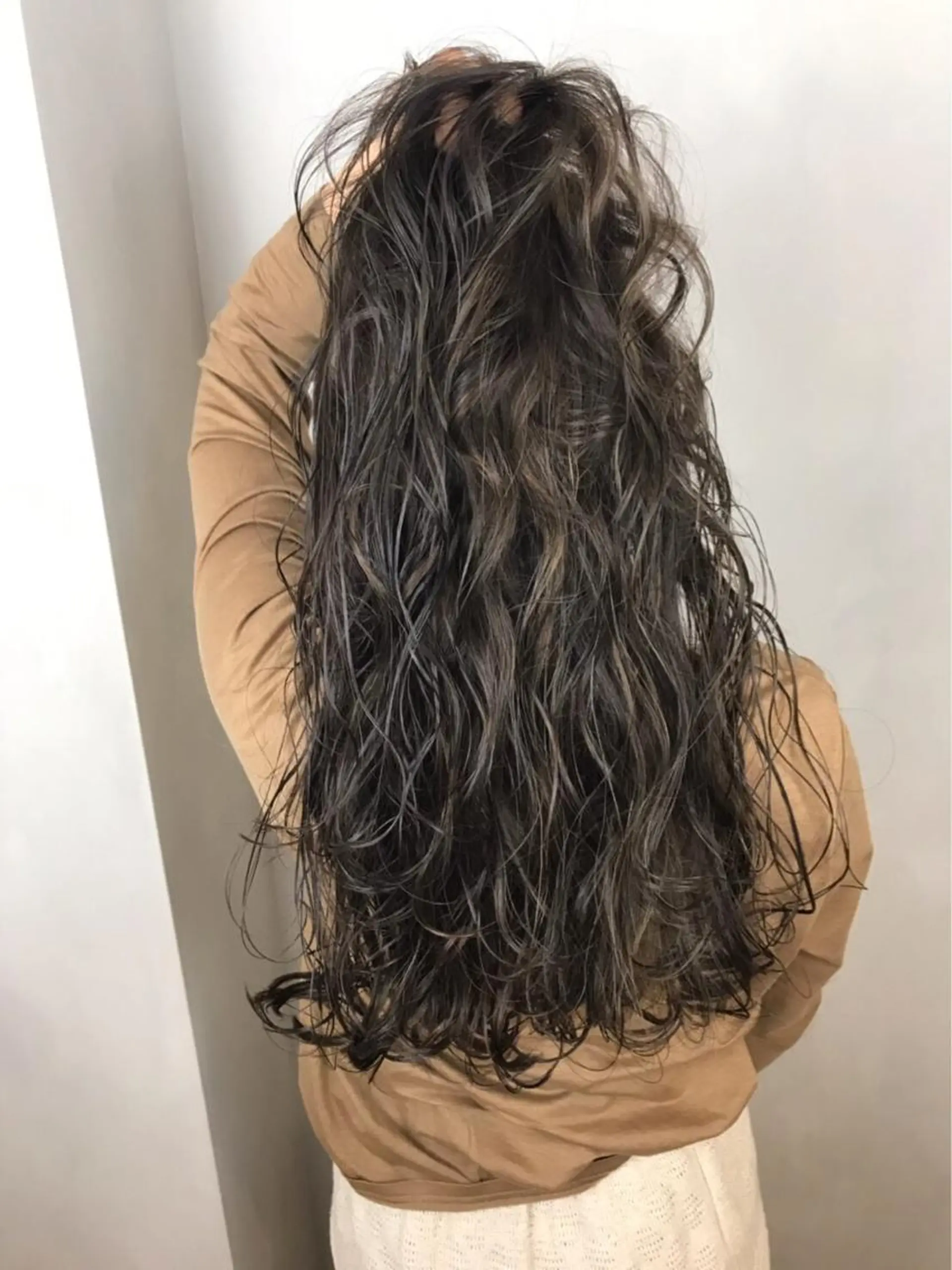 ロング カラー ヘアカラー BROCANTE立川 karasawa.nのヘアスタイル