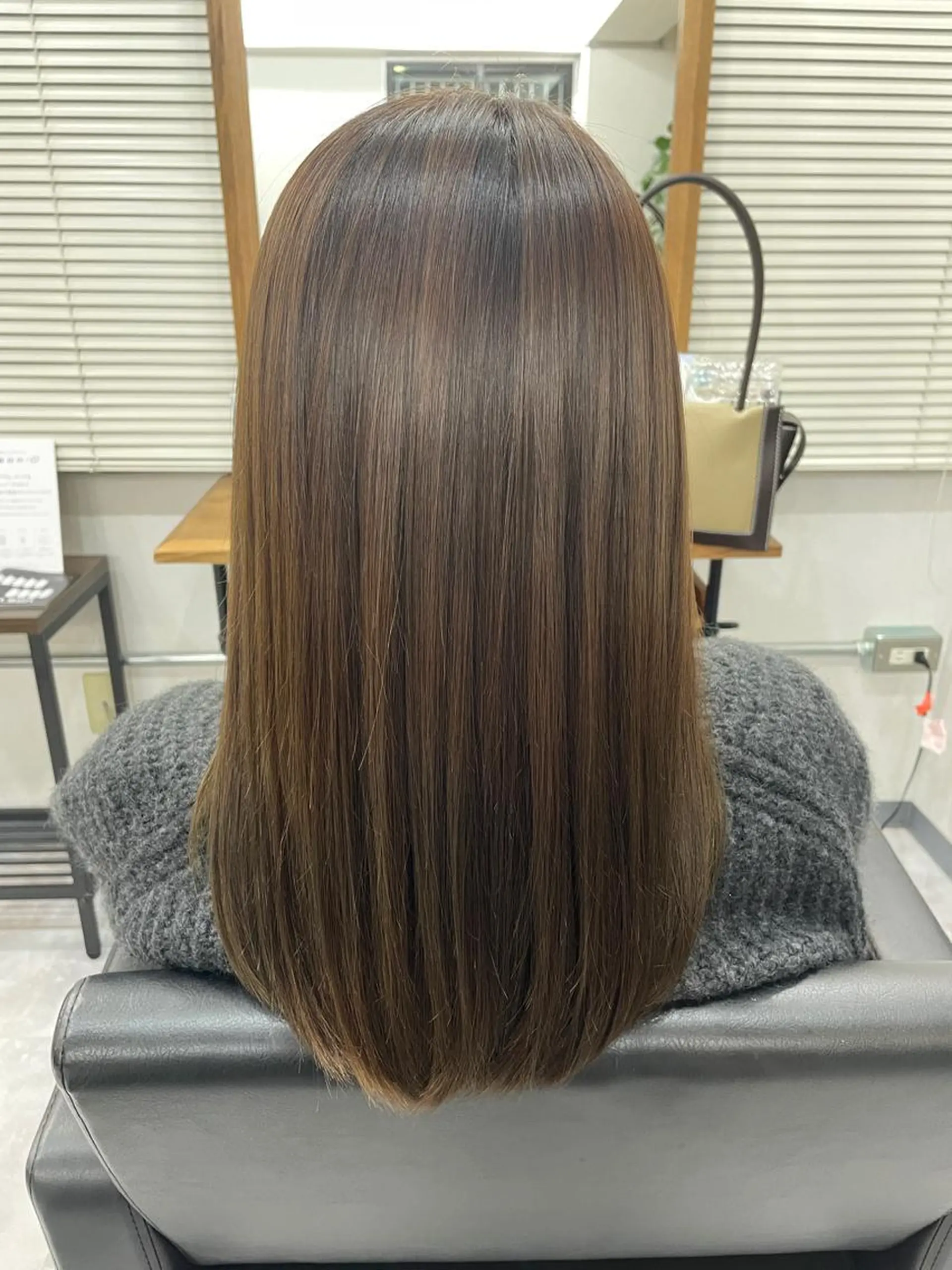 セミロング ヘアカラー OGAWA HIROKIのヘアスタイル