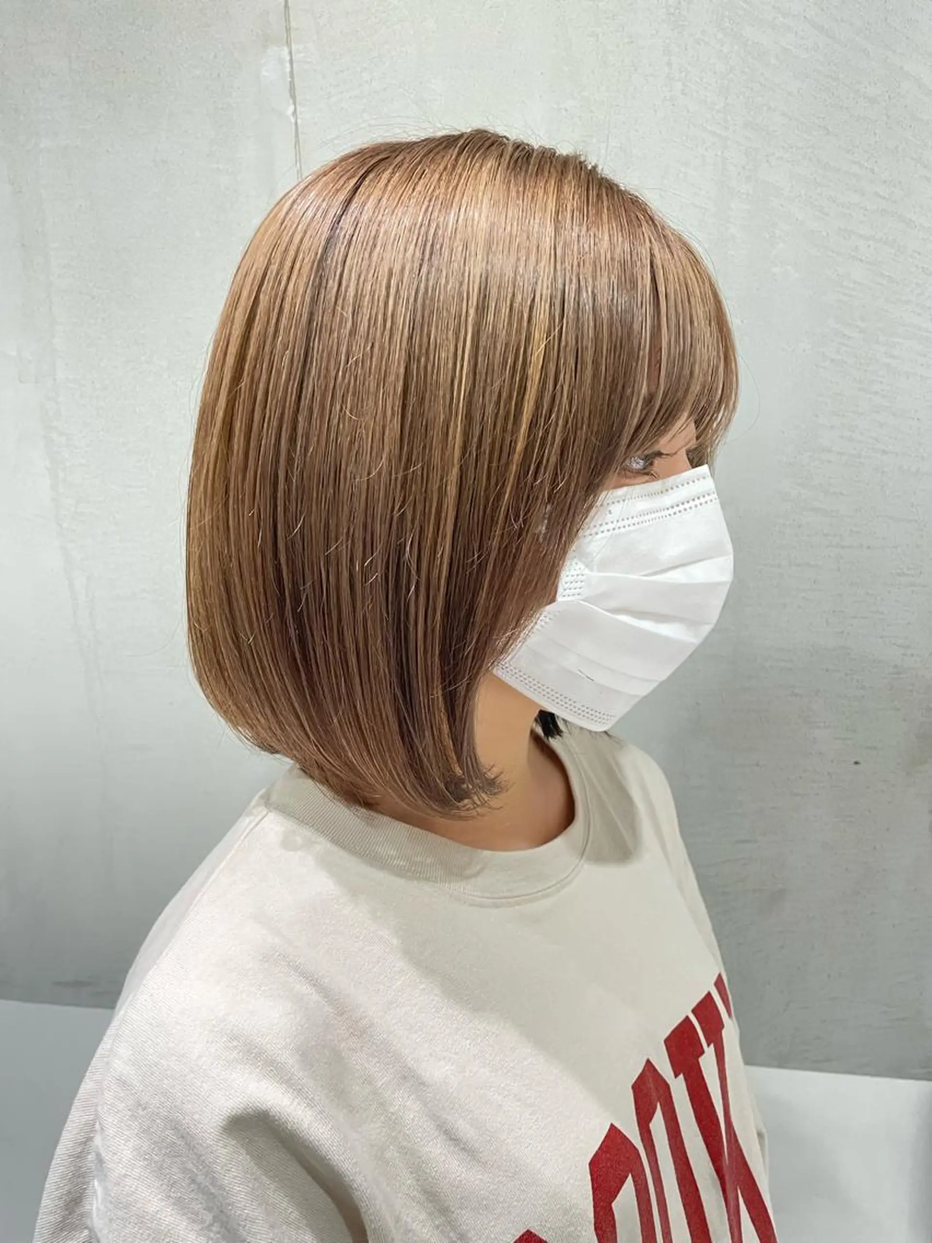 ショート オリーブ カラー✨有坂映哉のヘアスタイル