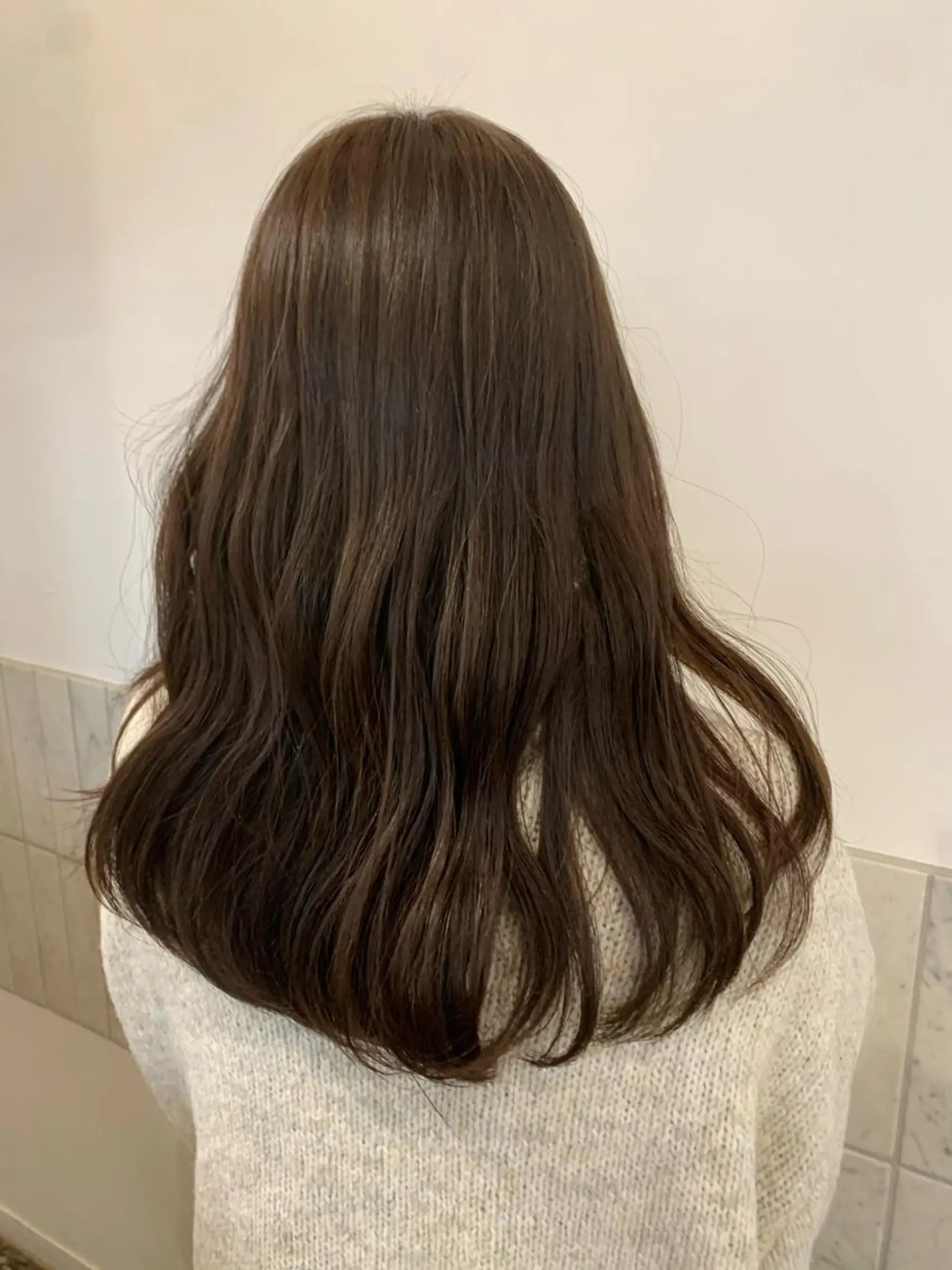 ロング カラー ブラウンカラー パーマ Terve. 水野 菜々香のヘアスタイル