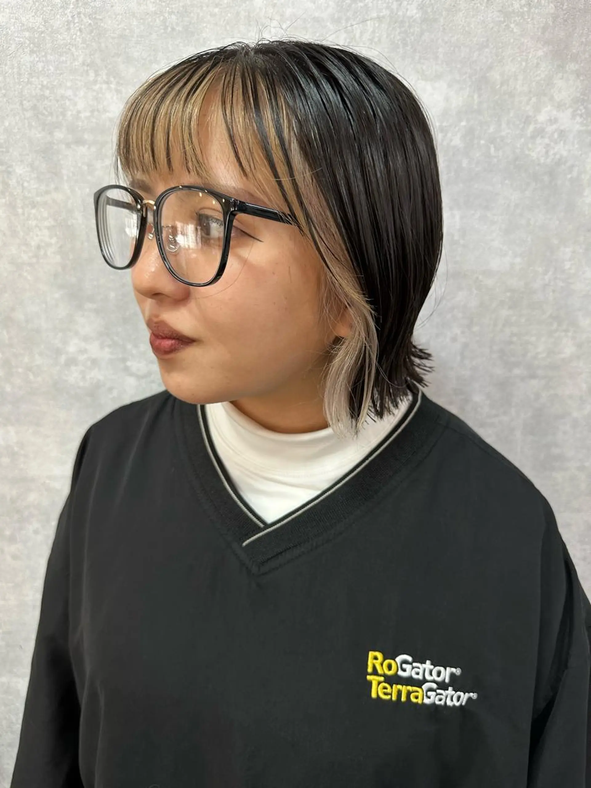 ショート 切りっぱなしボブ ショートボブ ハンサムショート 丸みショート アッシュ カット ヘアカラー トリートメント C’LD hair  produce /シールドヘア所属・モテ髪/ボブ/ショー ト/アダチフウトのヘアスタイル