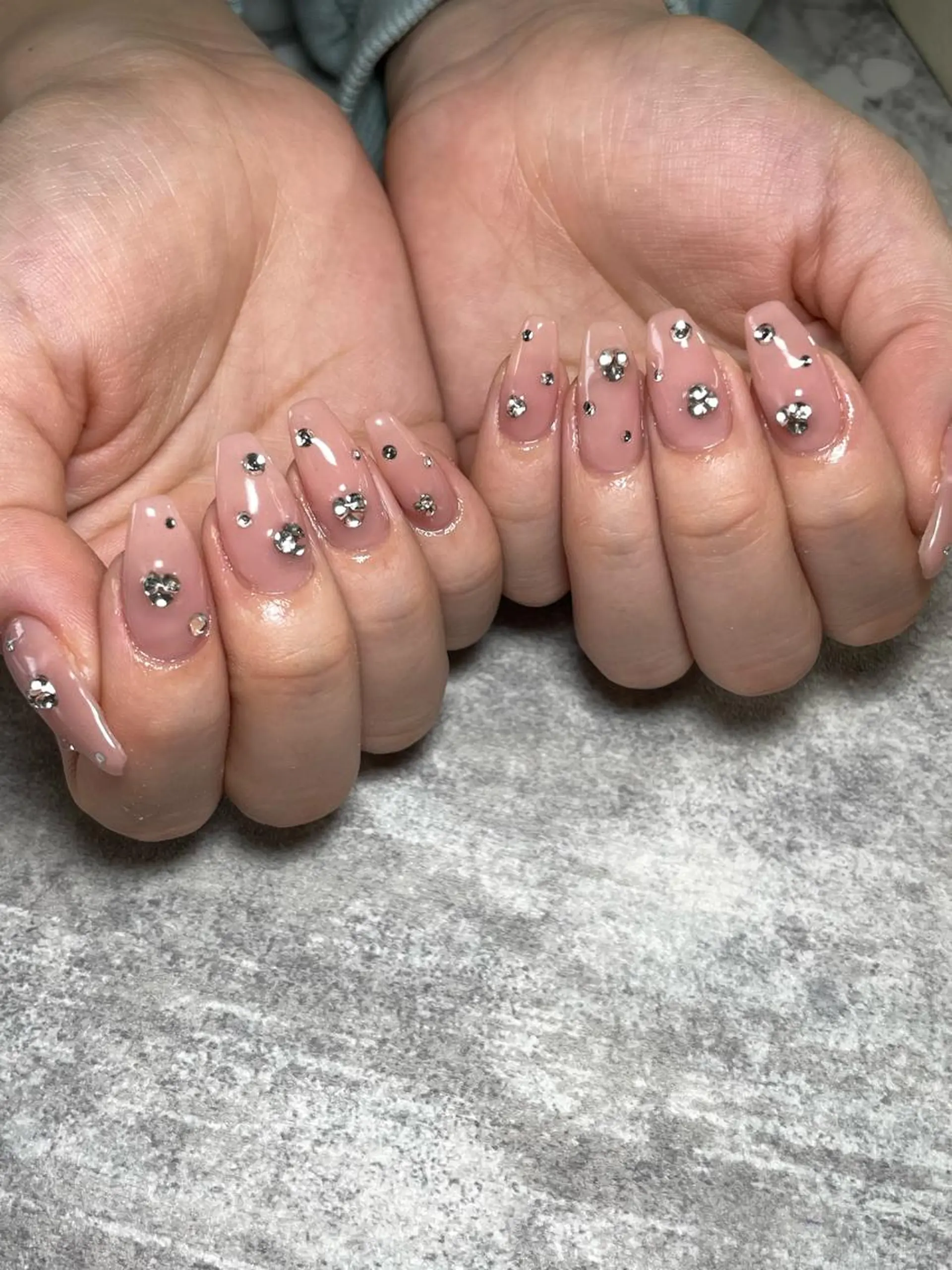 ネイル ハンドネイル 蓑原 佳央里のネイルデザイン