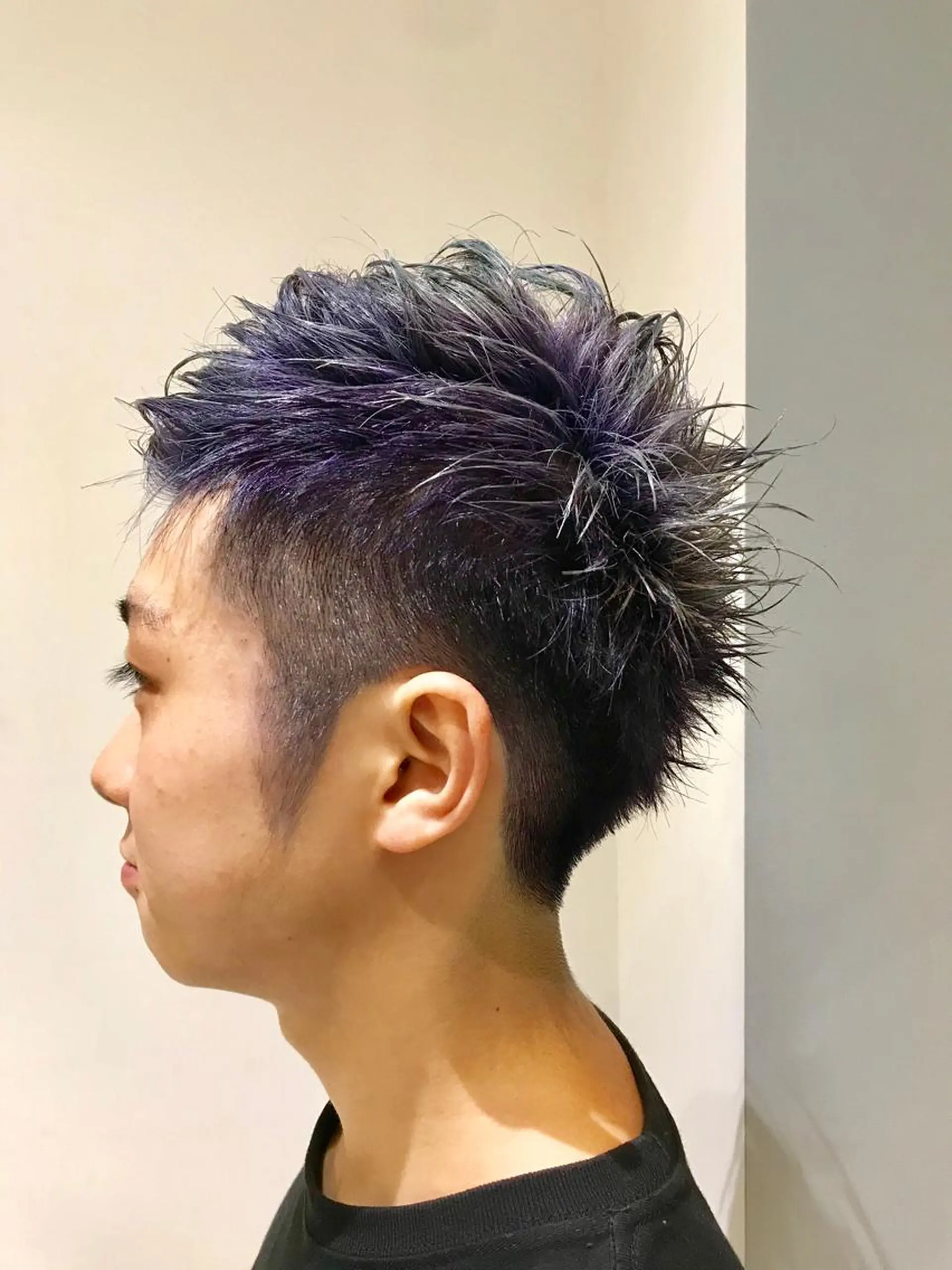 ショート カラー メンズ メンズブリーチ ブリーチ バイオレットカラー ヘアカラー KEN KENのヘアスタイル