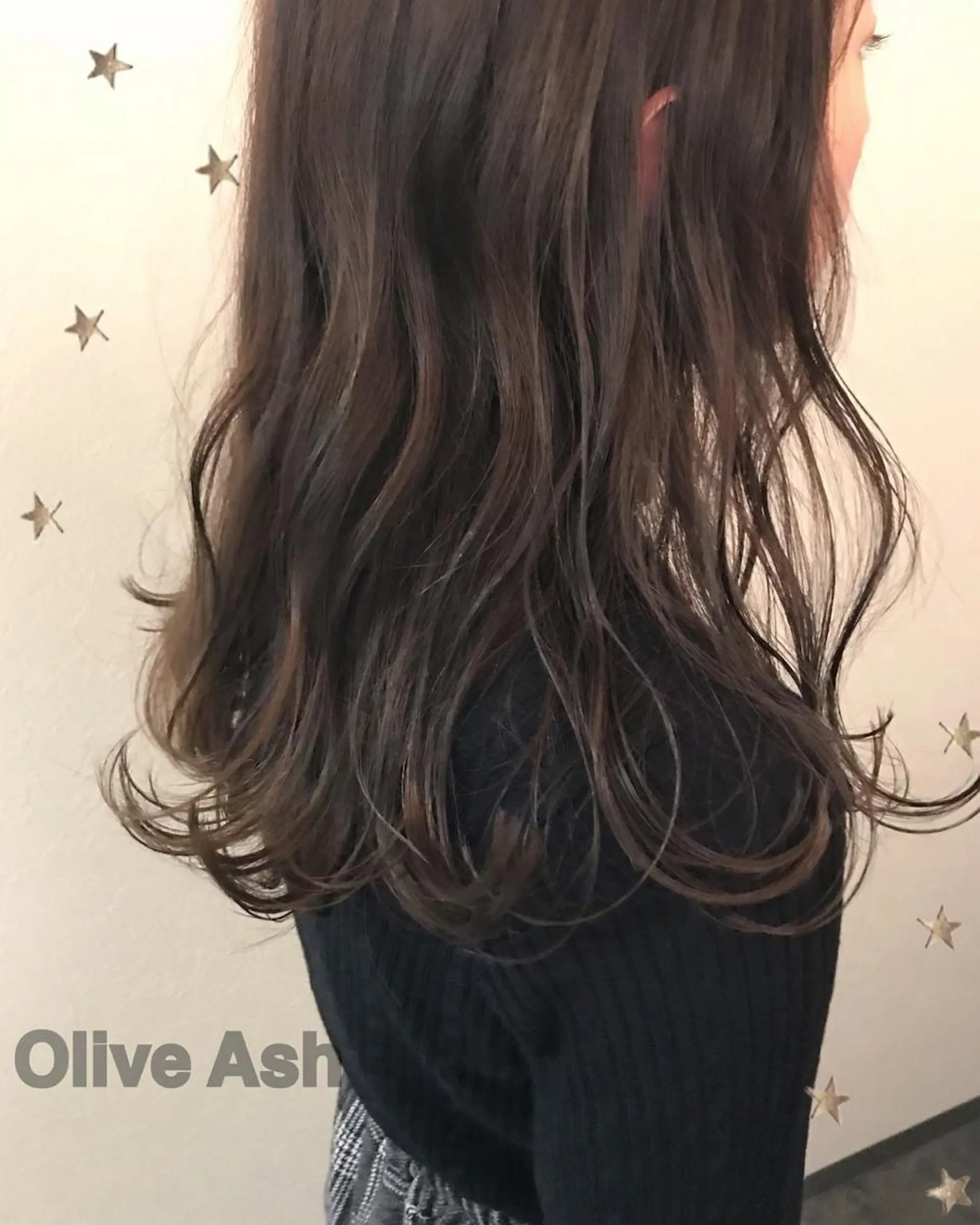 セミロング カラー 市川 千夏のヘアスタイル