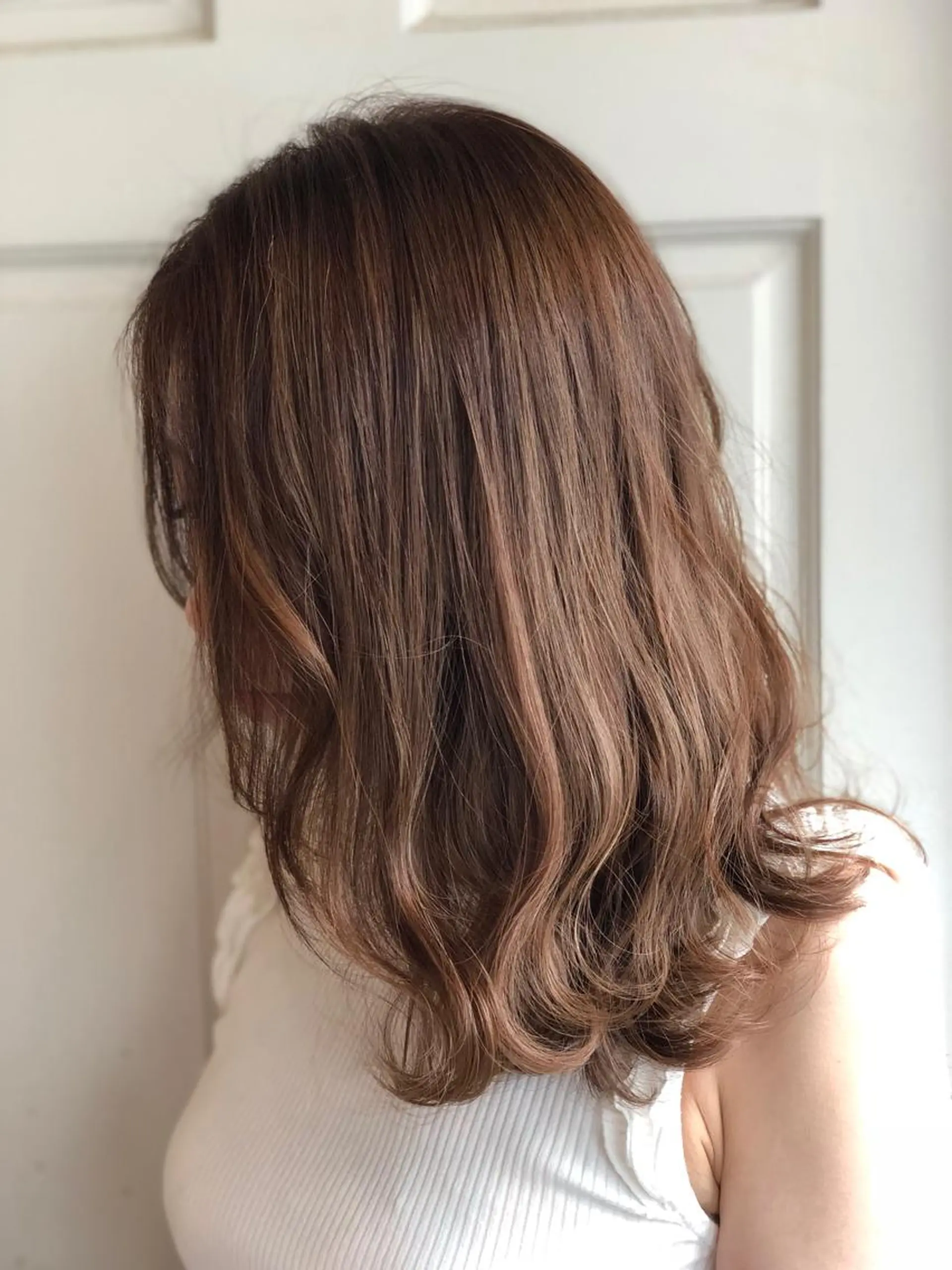 セミロング カラー カット ヘアカラー トリートメント LA KING GINZA TOKYO所属・🧡ショートの達人 🧡SHOのヘアスタイル