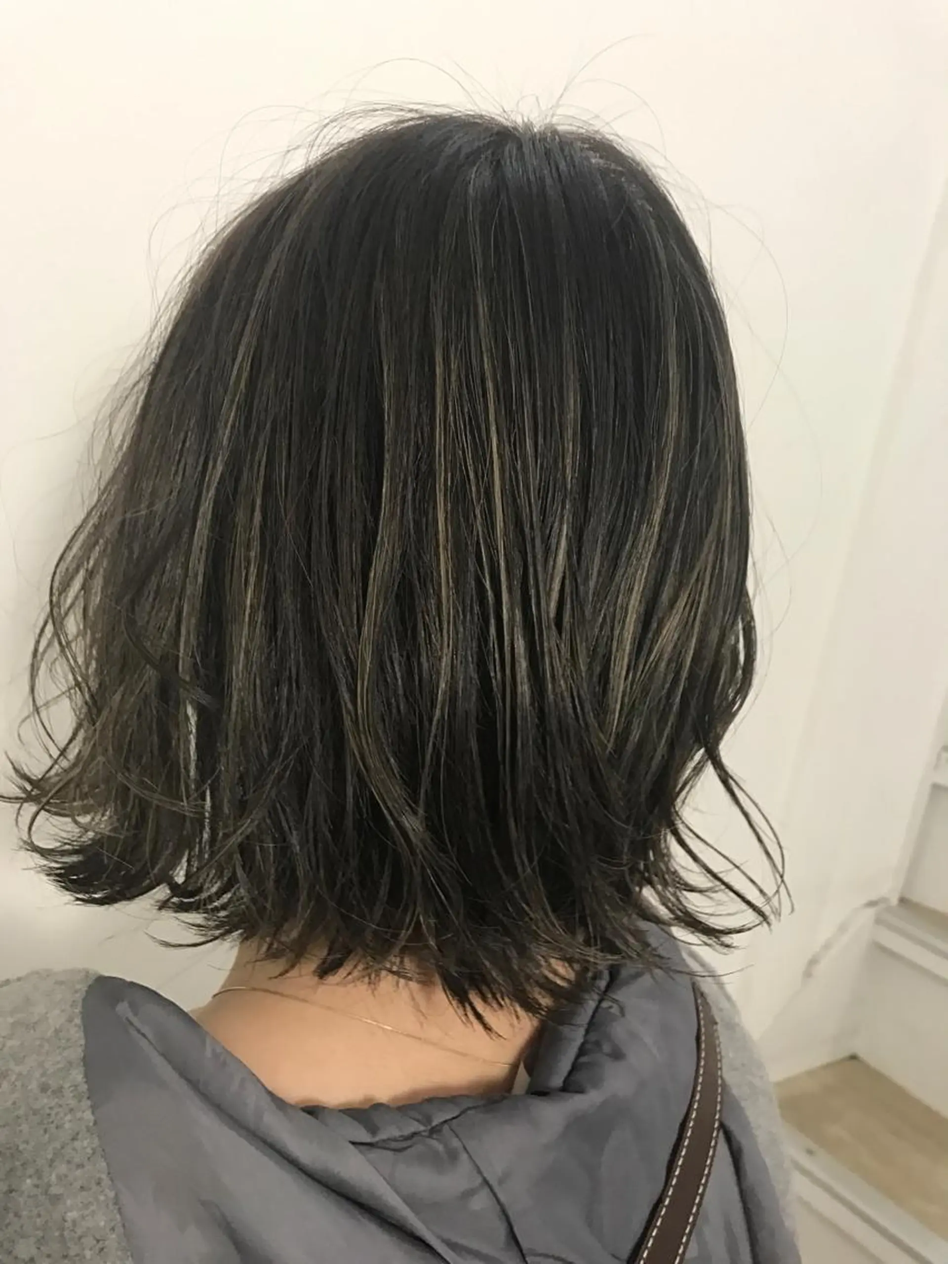 ショート カラー 西村あきや トレンド韓国ヘアのヘアスタイル