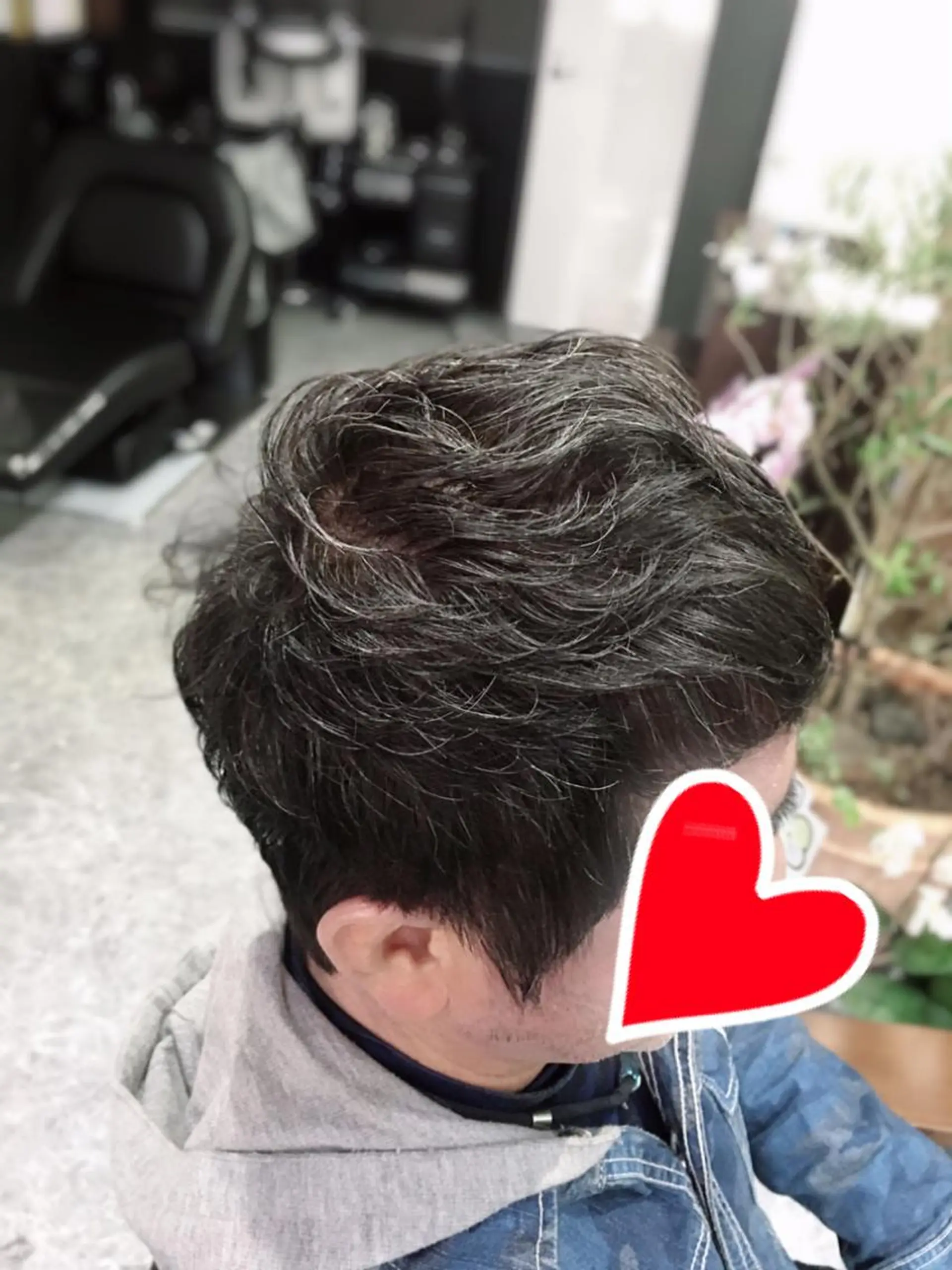 ショート カラー パーマ メンズ ジユン 지윤のヘアスタイル