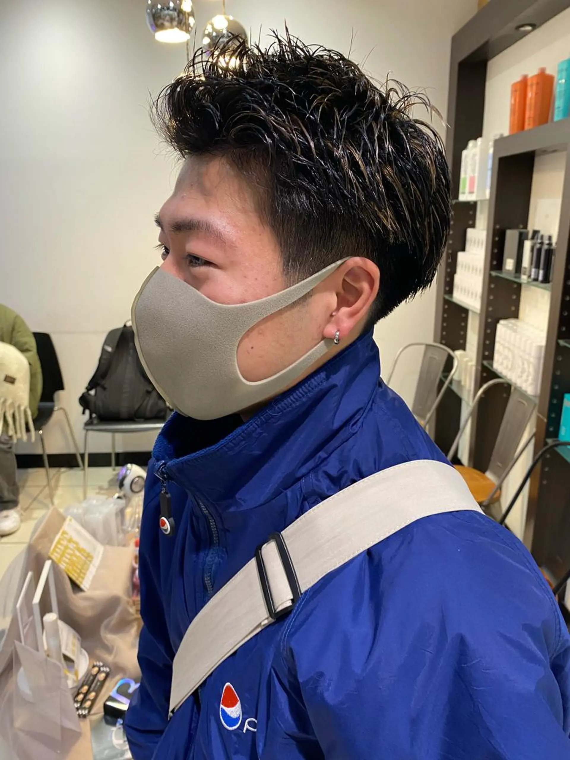 カラー メンズ 酸スト/フェザー パーマ/三谷海斗のヘアスタイル