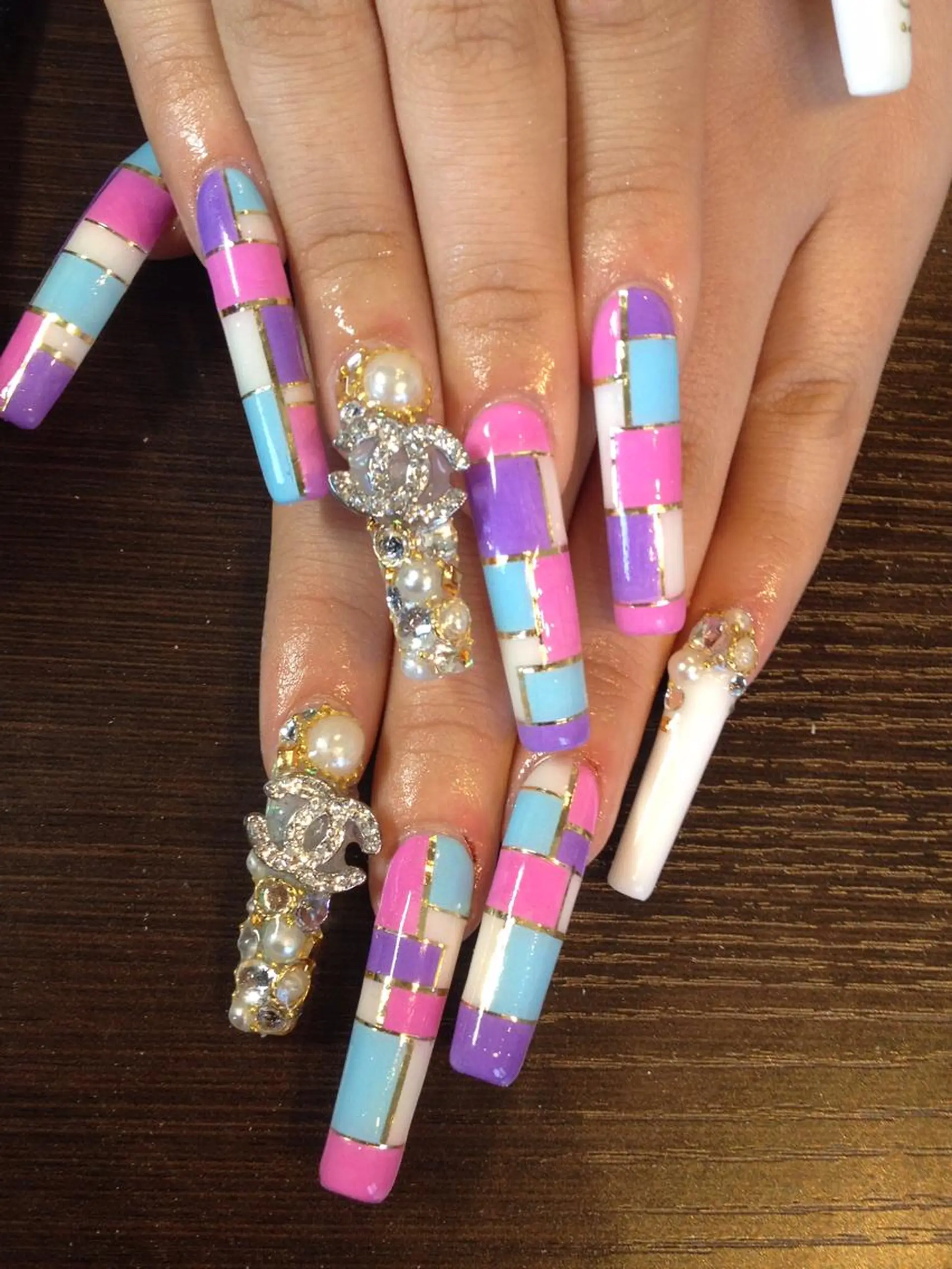 ネイル chatblanc ♡のネイルデザイン