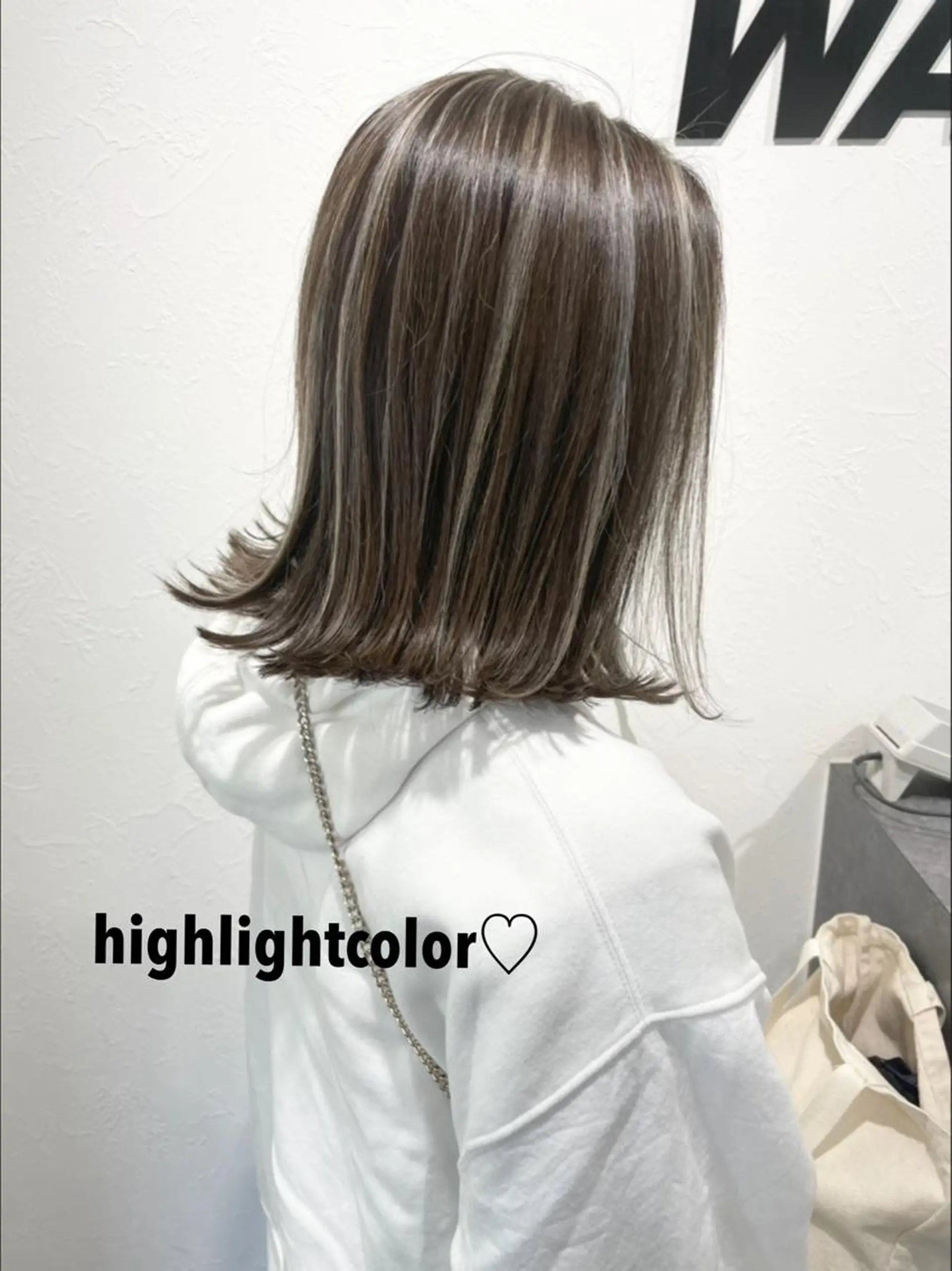 ミディアム カラー 切りっぱなしボブ ハイライトカラー ボブ ハイライト カット ヘアカラー トリートメント 🤍2nd🤍田所 美希のヘアスタイル