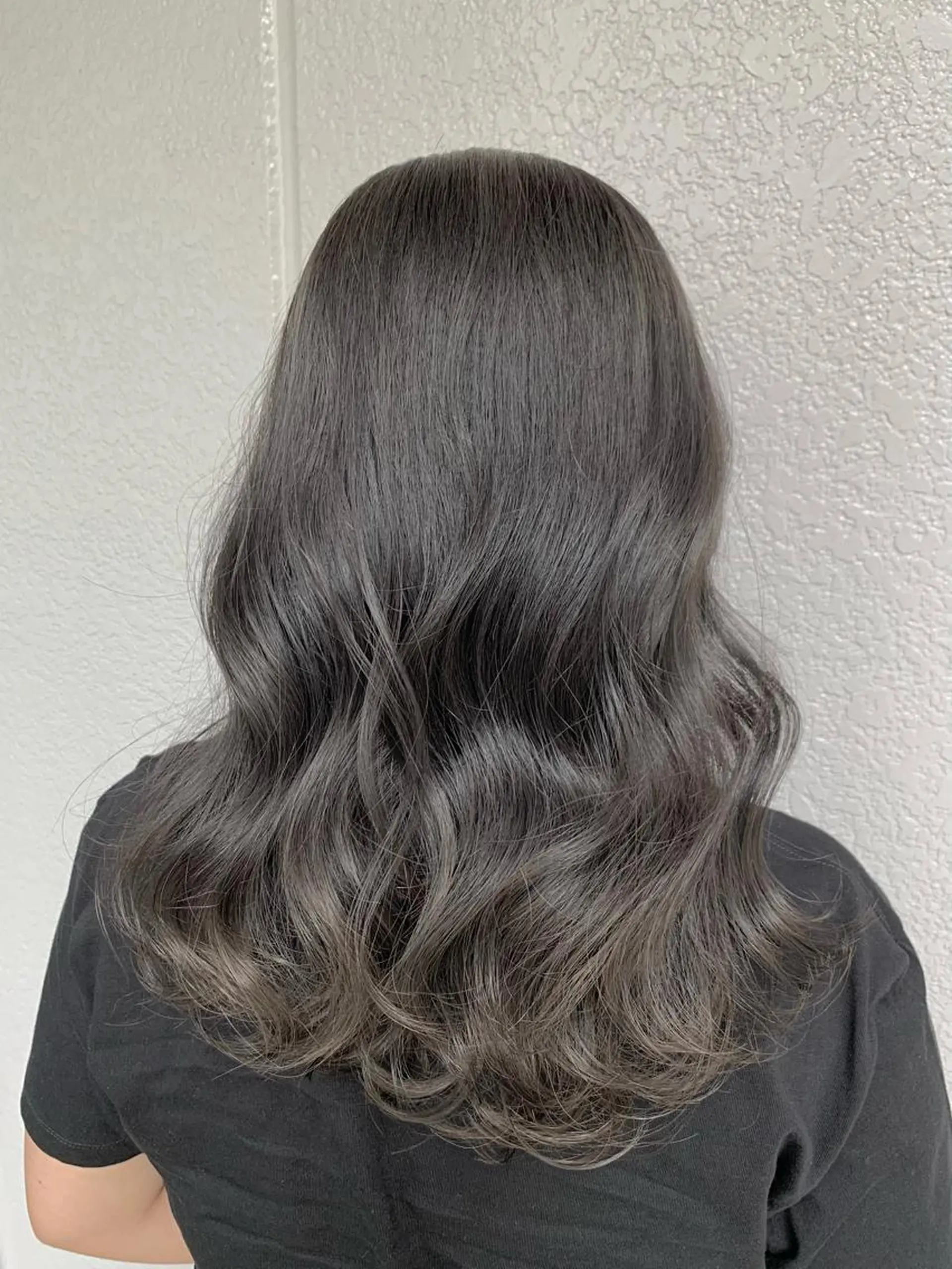 セミロング カラー アディクシーカラー 透明感カラー グレージュ 💎赤み消しカラー 特化型デザイナー💎のヘアスタイル