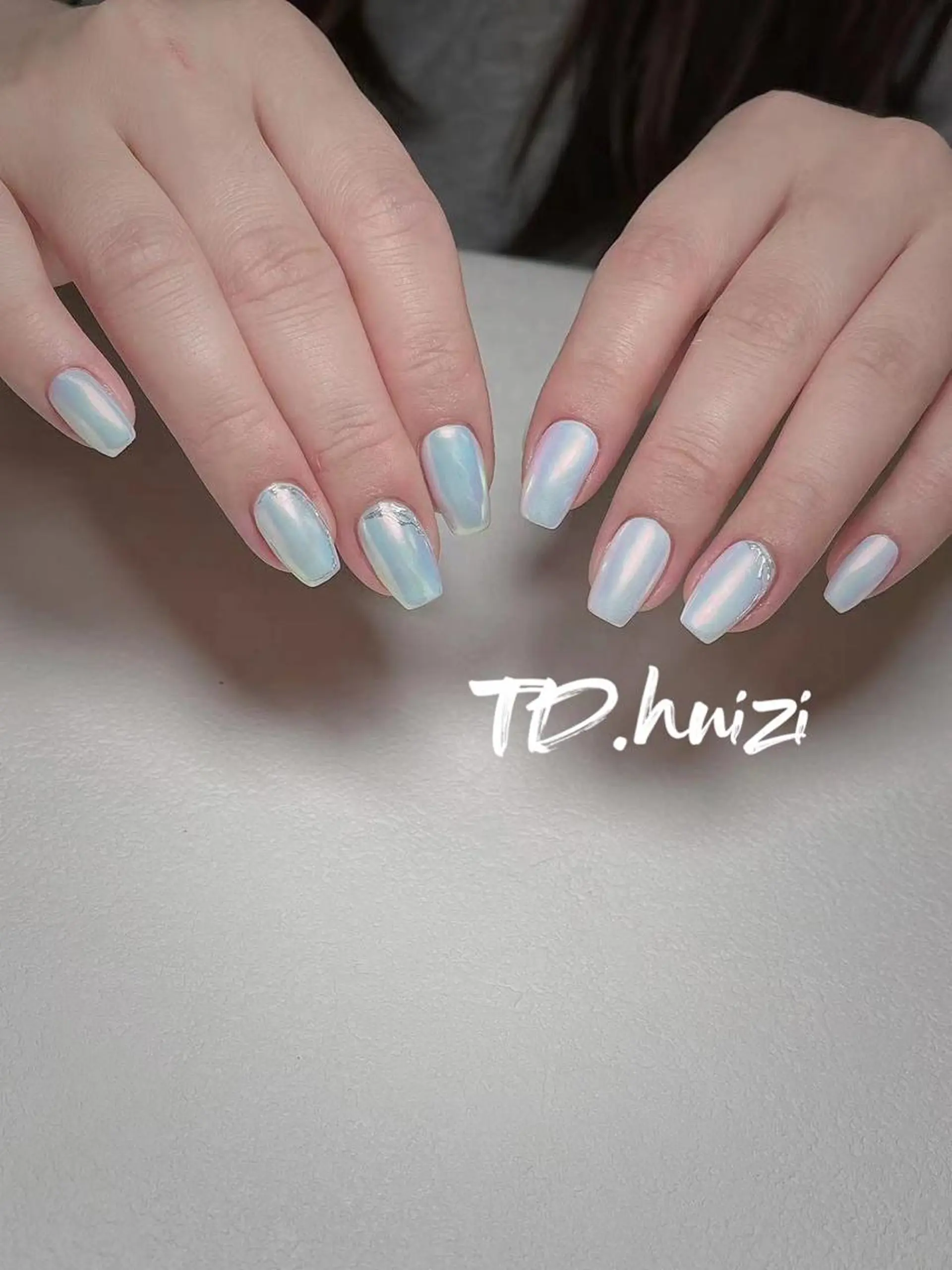 ミディアム めぐみのネイルサロン スタッフ練習のネイルデザイン