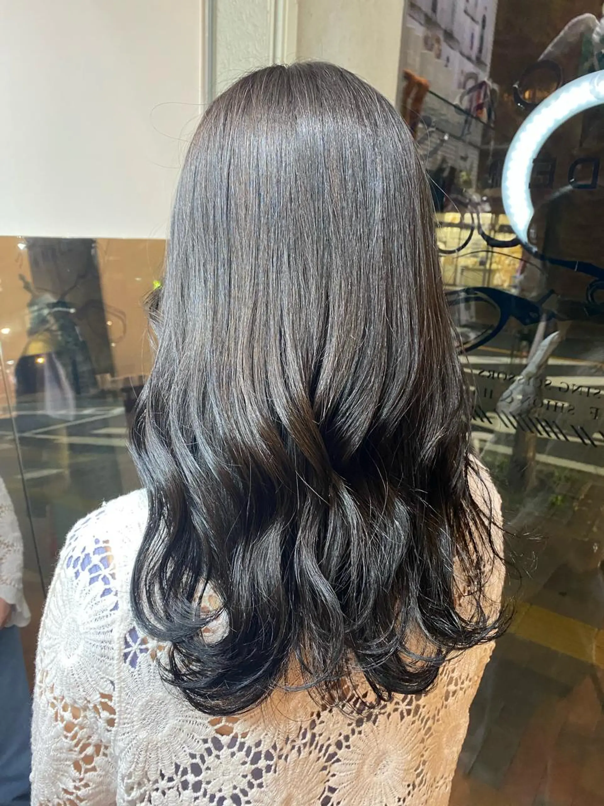 ロング カラー ヘアカラー トリートメント haru .のヘアスタイル