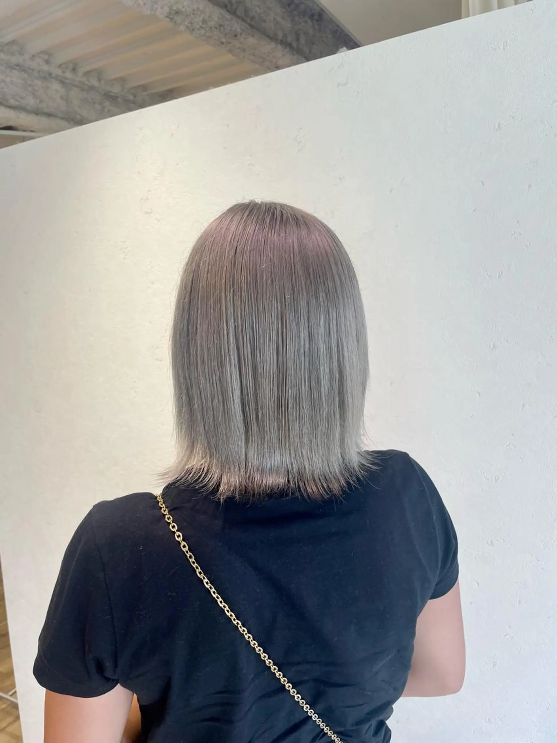 ミディアム 前田 菜奈子のヘアスタイル
