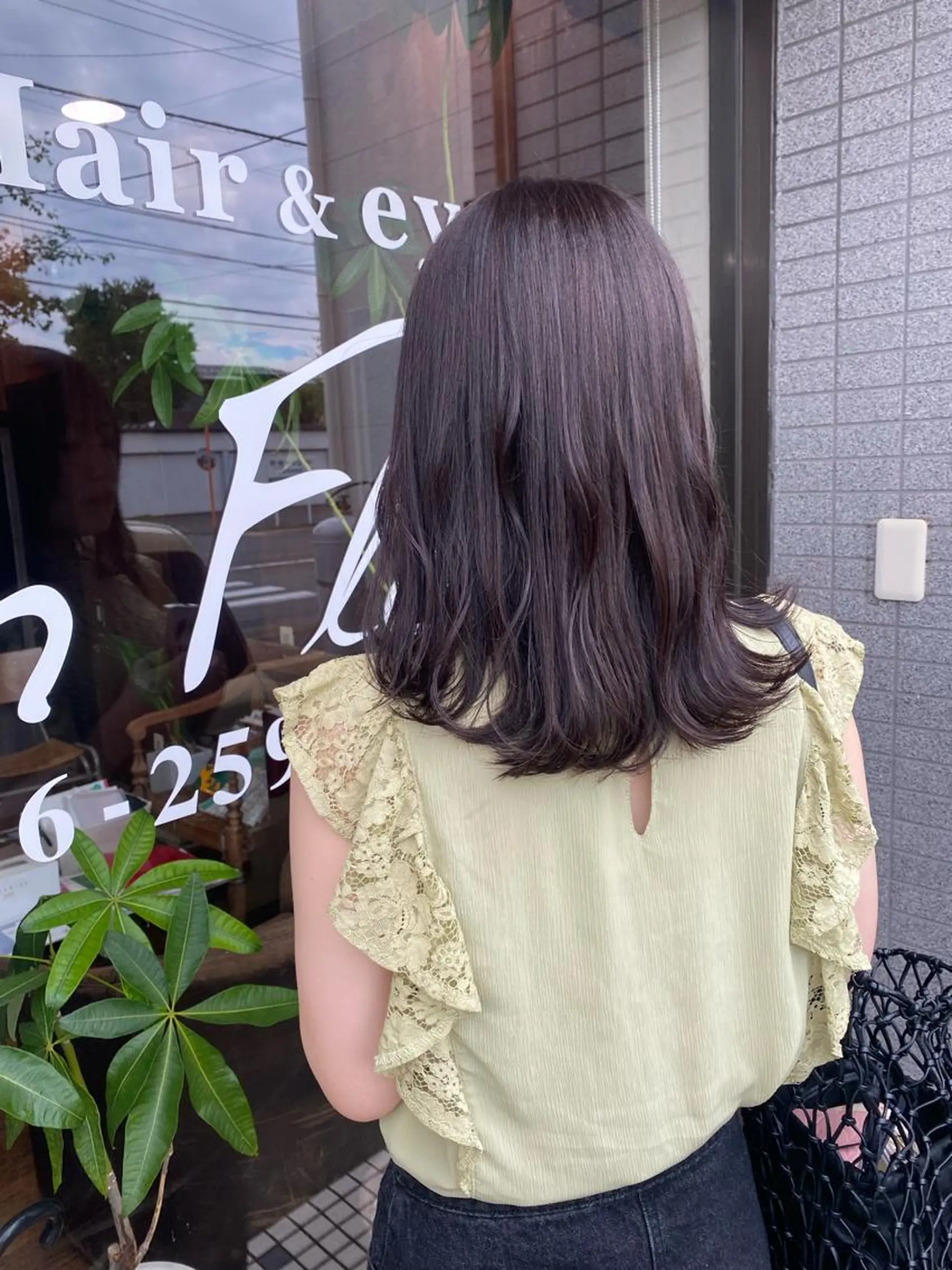 セミロング 立野 希沙のヘアスタイル