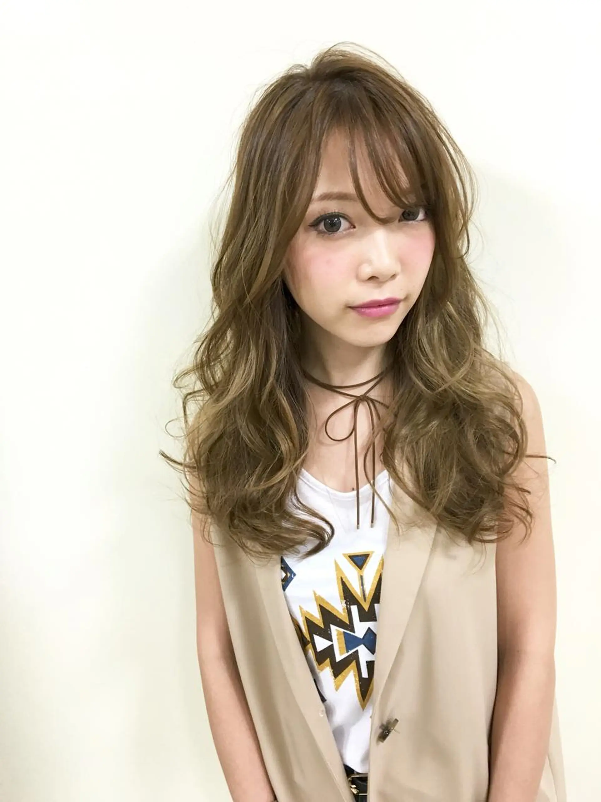 ロング カラー アッシュ ベージュカラー Beach private salon所属・Beach 代表 KENTAのヘアスタイル