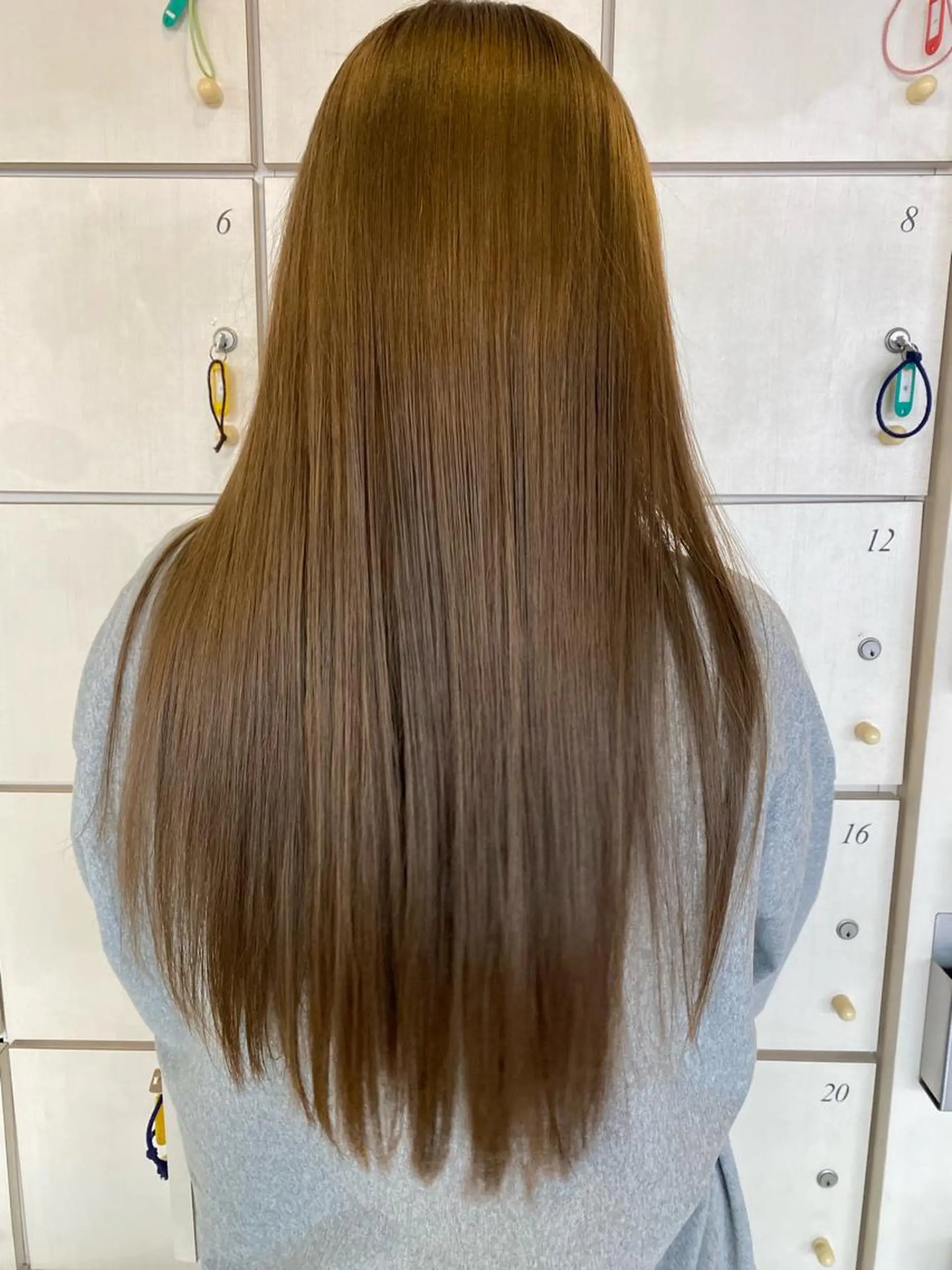 ロング カット 縮毛矯正 トリートメント 岡田 奈々のヘアスタイル