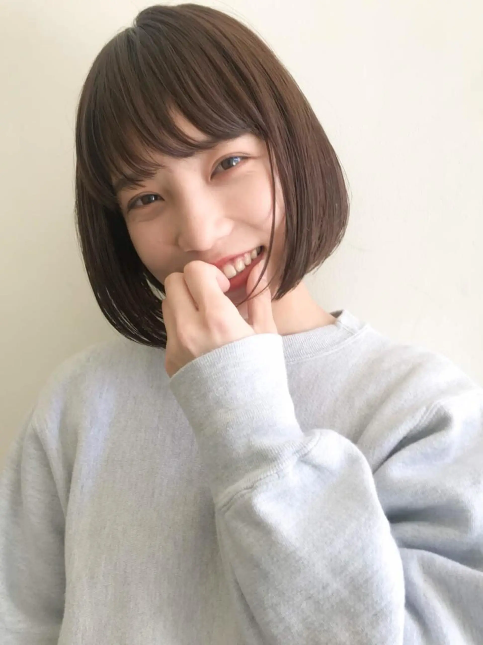 ショート カラー アッシュ アッシュブラウン ブラウンカラー ボブ 貫洞 大介のヘアスタイル