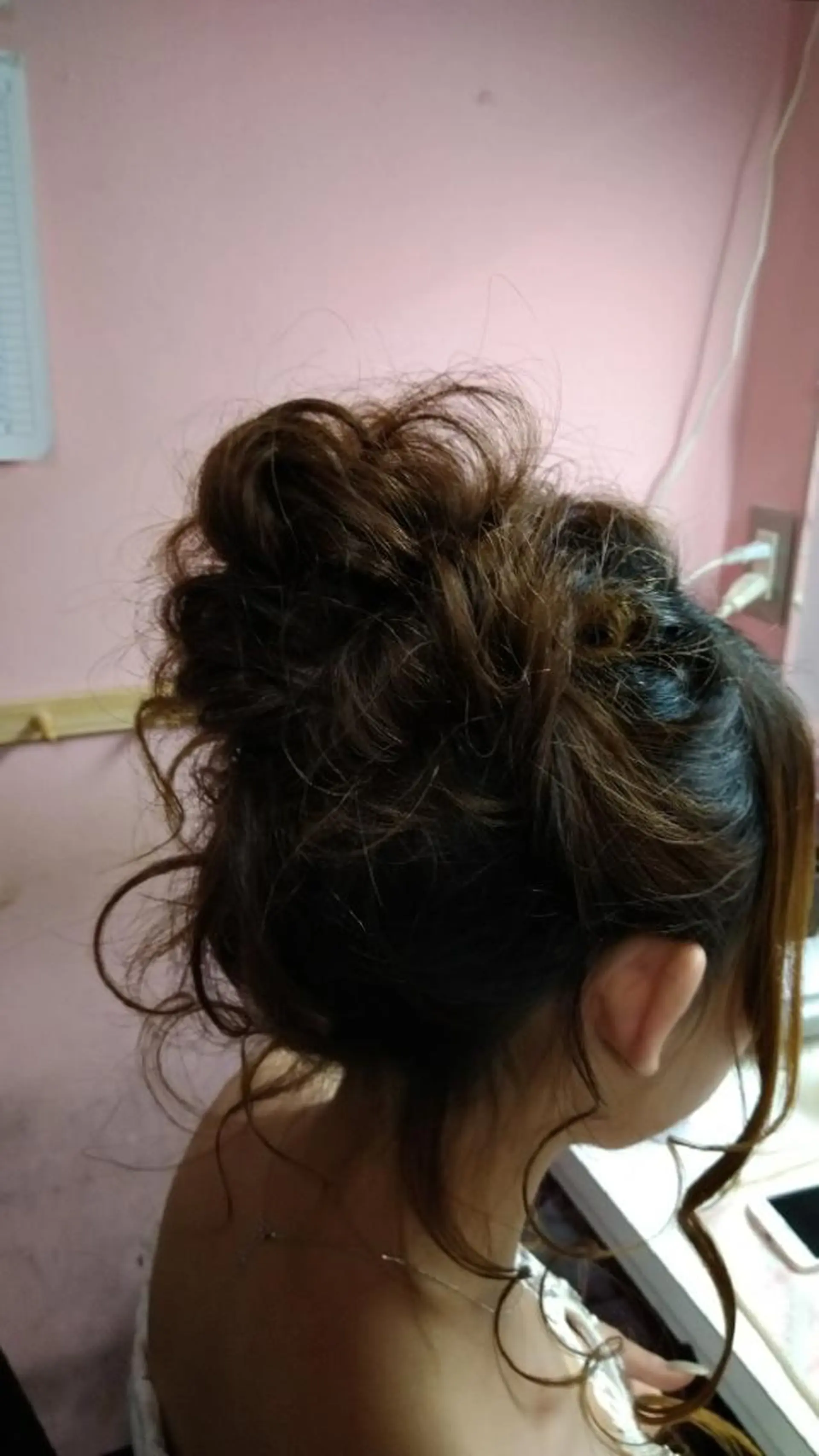 セミロング ヘアアレンジ お団子ヘア 山本 ひろ美のその他イメージ