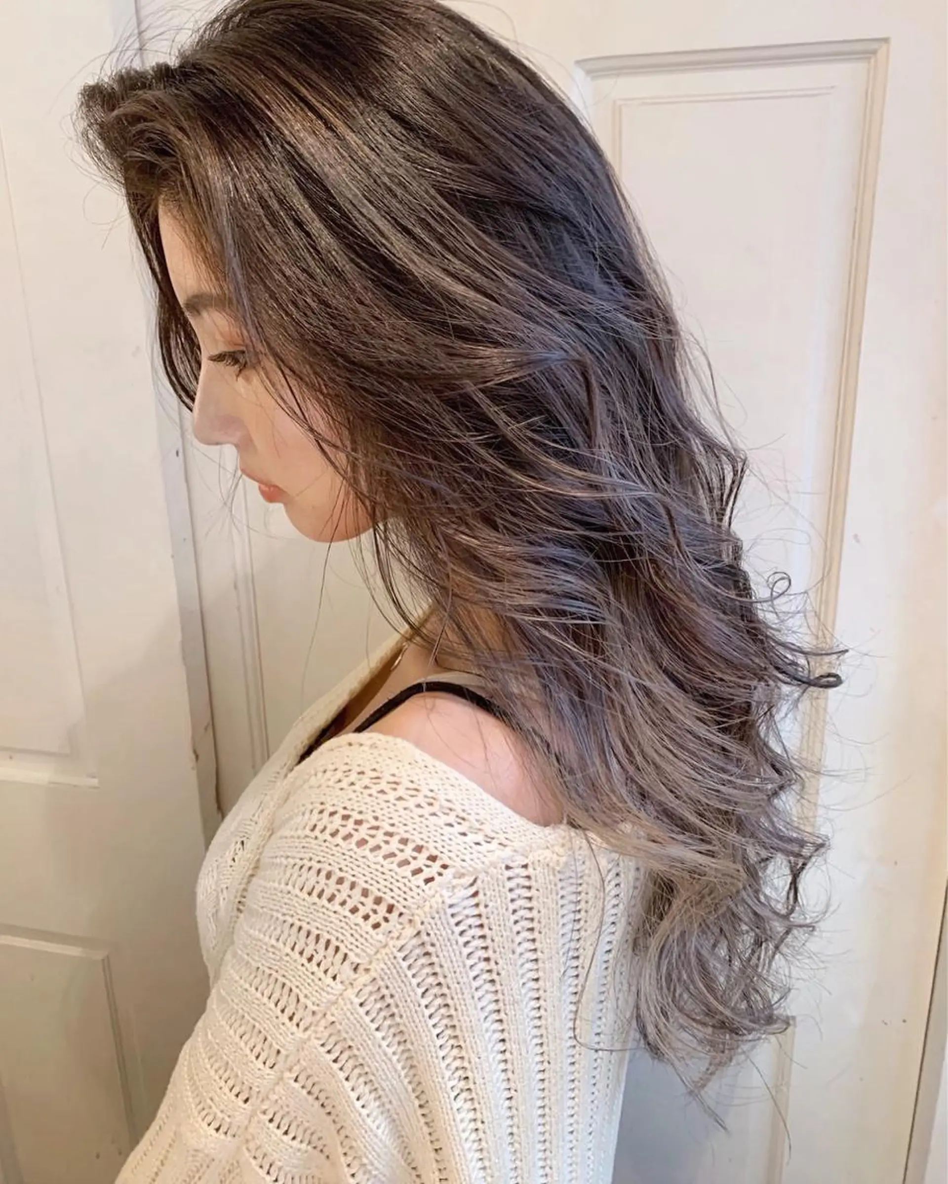 セミロング カラー ヘアアレンジ ヘアカラー トリートメント WATARU🔥／ 外国人風ハイライトのヘアスタイル