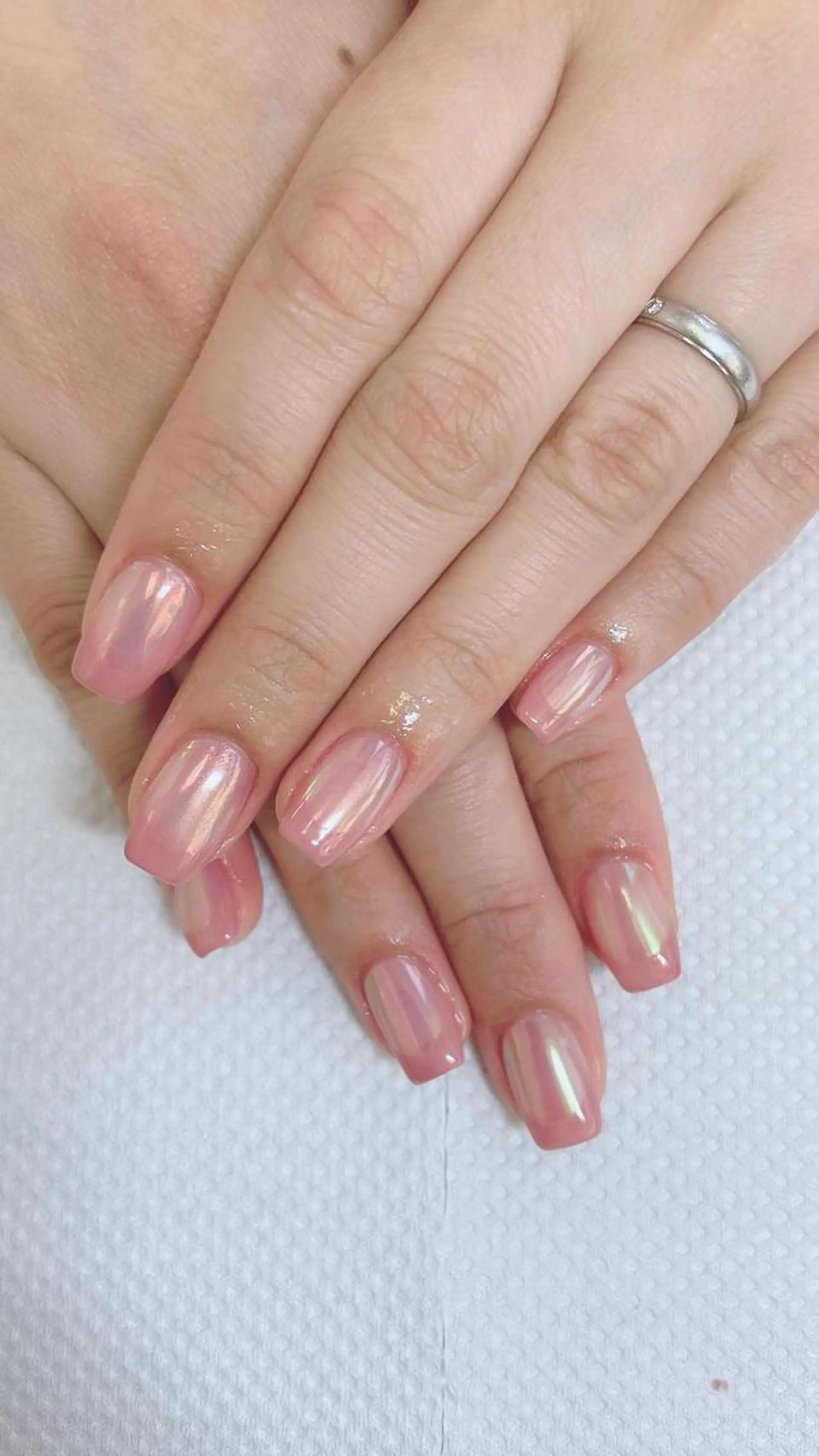 ネイル オーロラネイル フレンチネイル ピンク むねいる nail salonのネイルデザイン