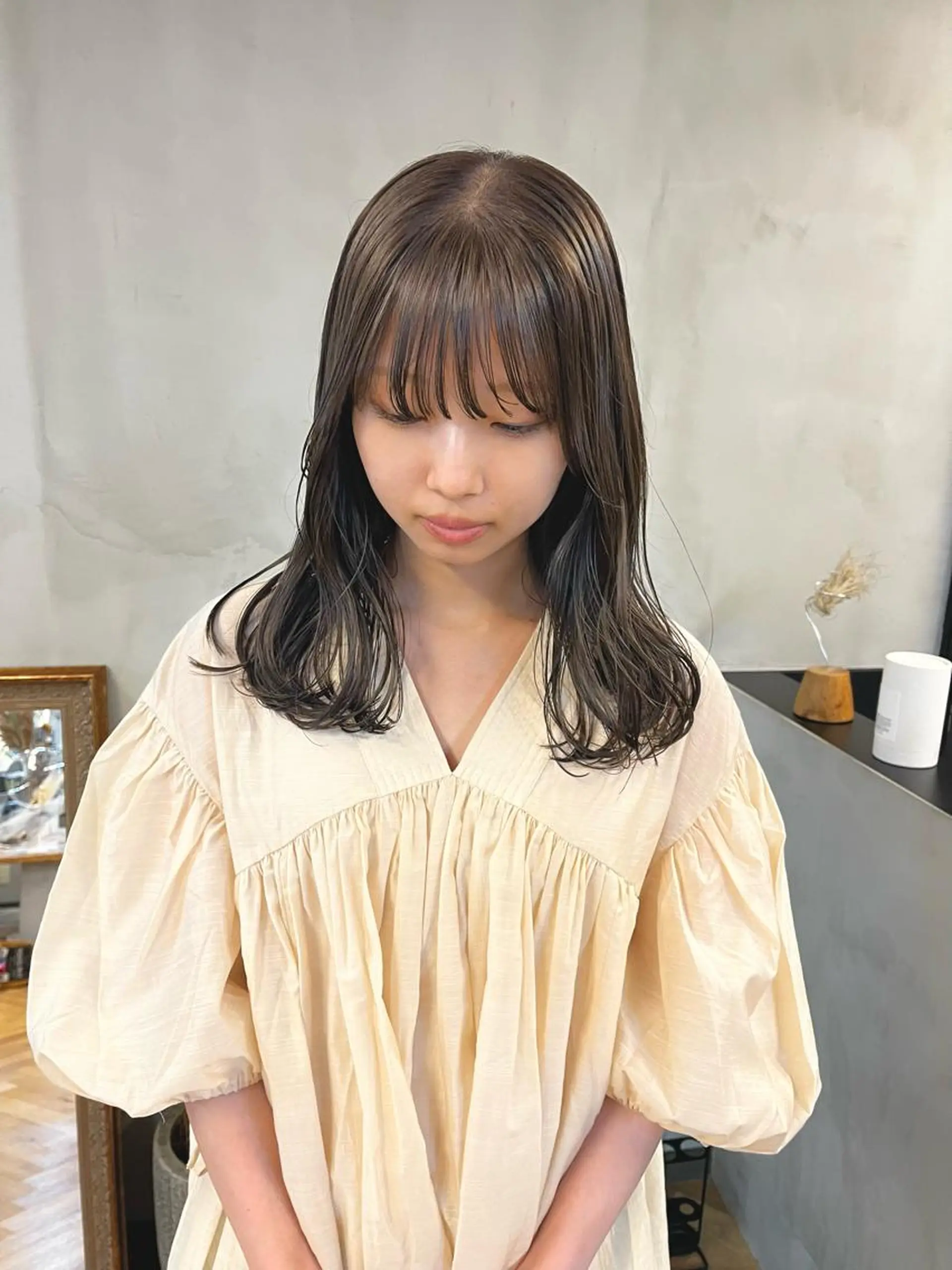 セミロング カラー ブリーチ ダブルカラー ブリーチなしカラー ena/ブリーチなし 透明感・レイヤー🎀のヘアスタイル